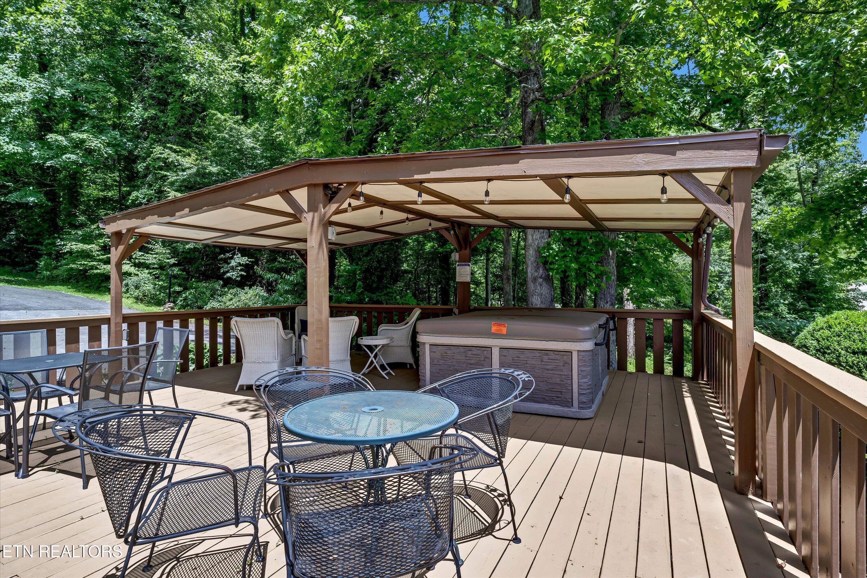 3950 Castle Road Gatlinburg TN 37738