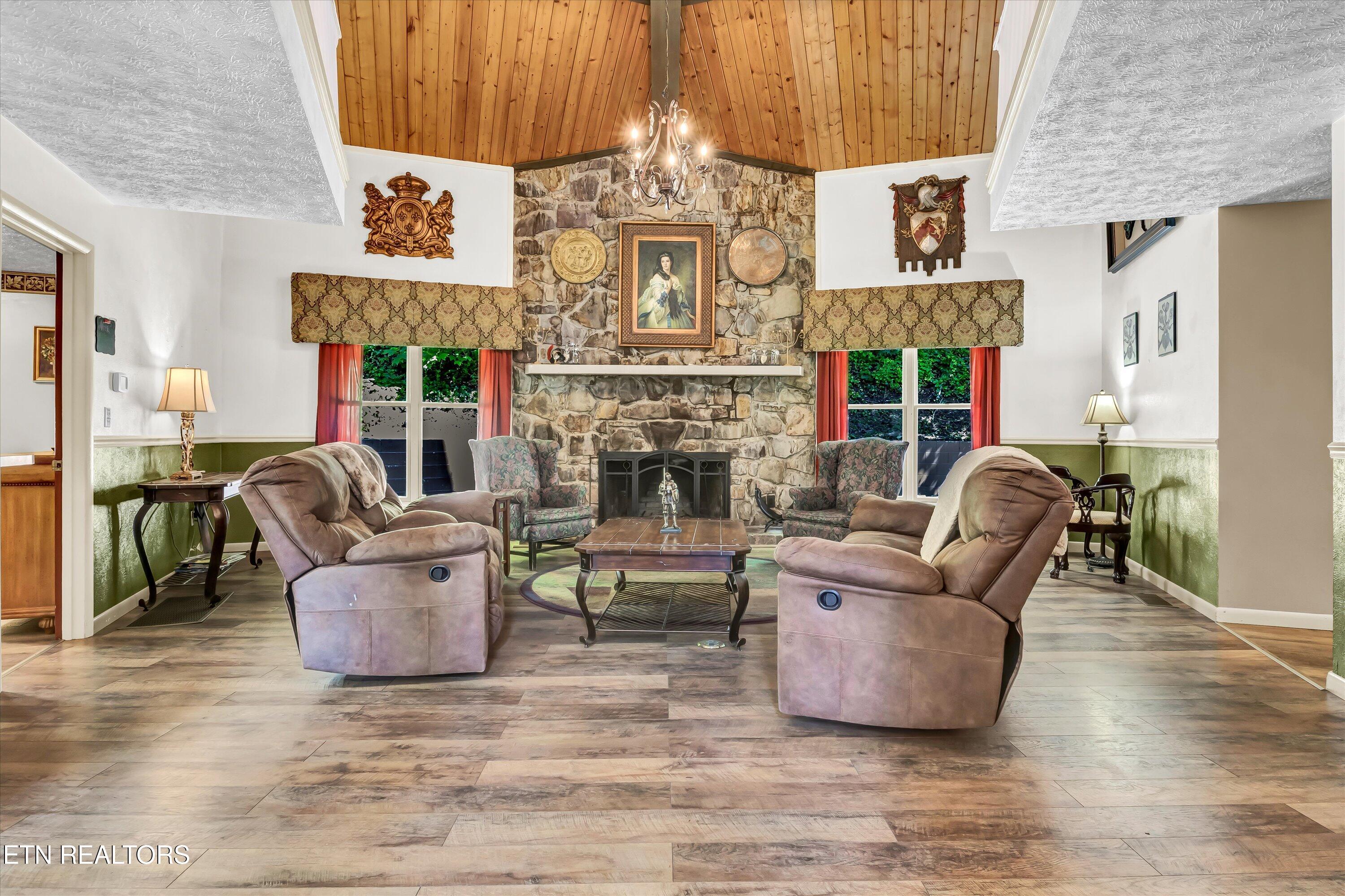 3950 Castle Road Gatlinburg TN 37738