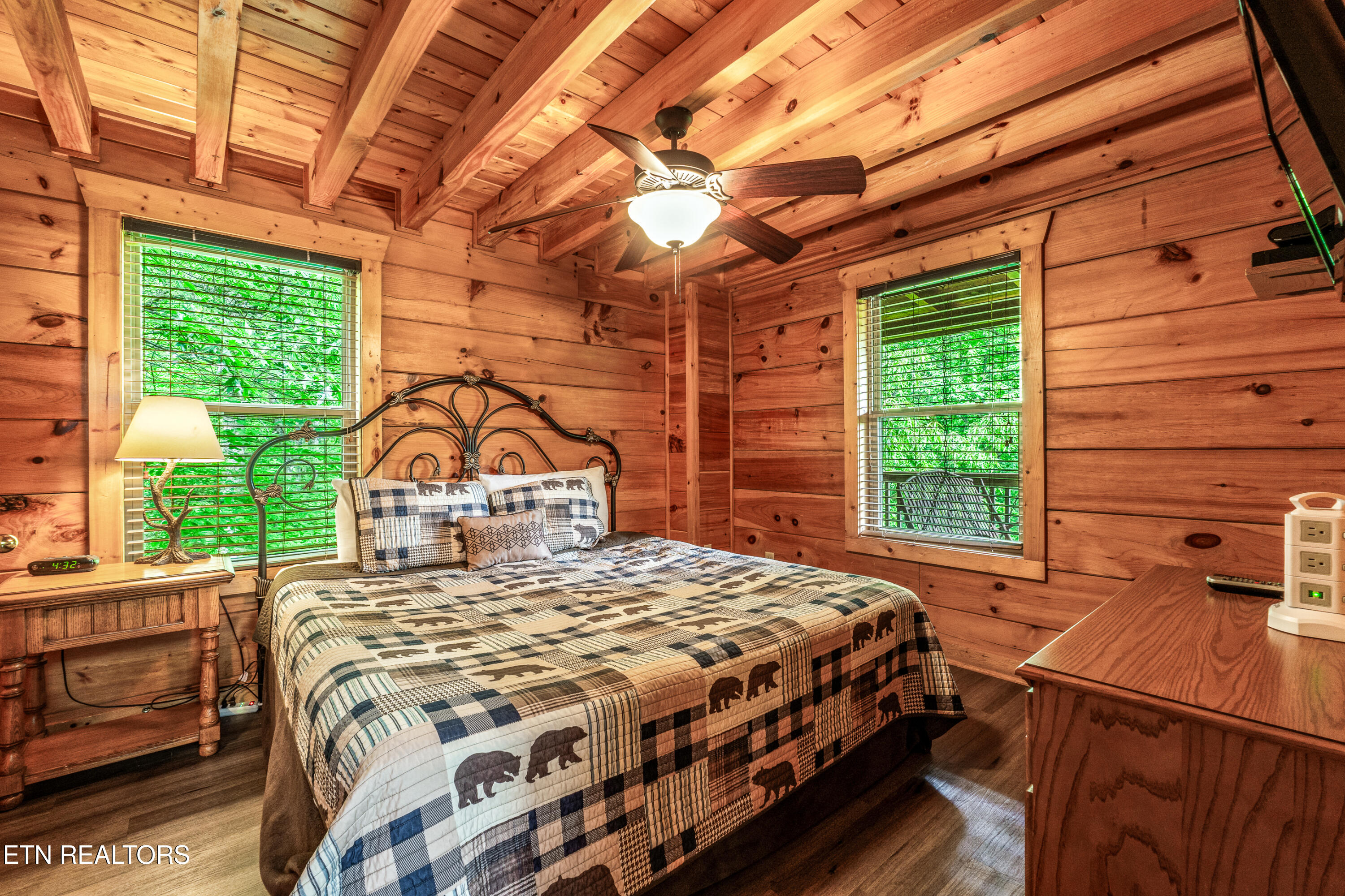 459 Ownby Circle Gatlinburg TN 37738