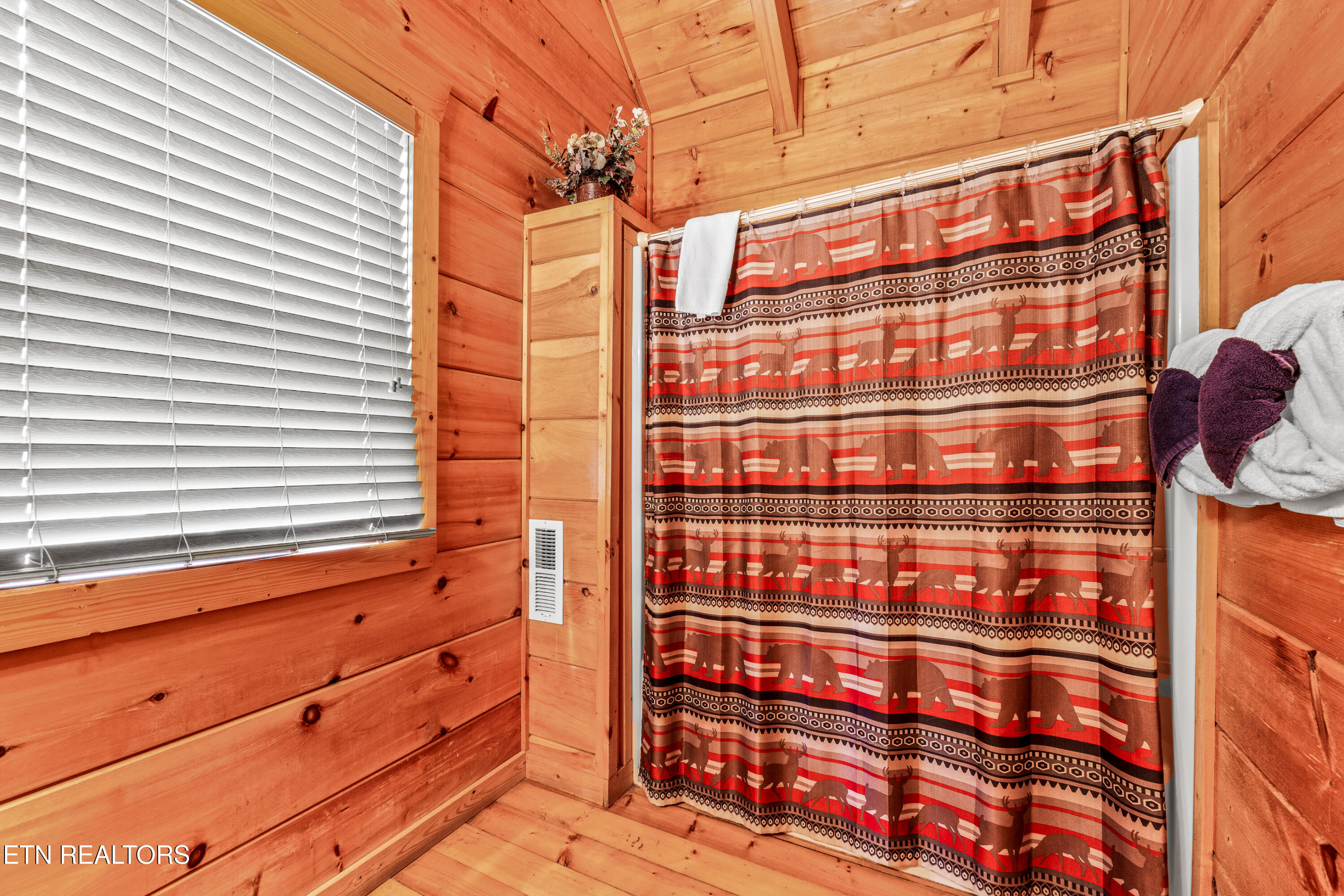 459 Ownby Circle Gatlinburg TN 37738