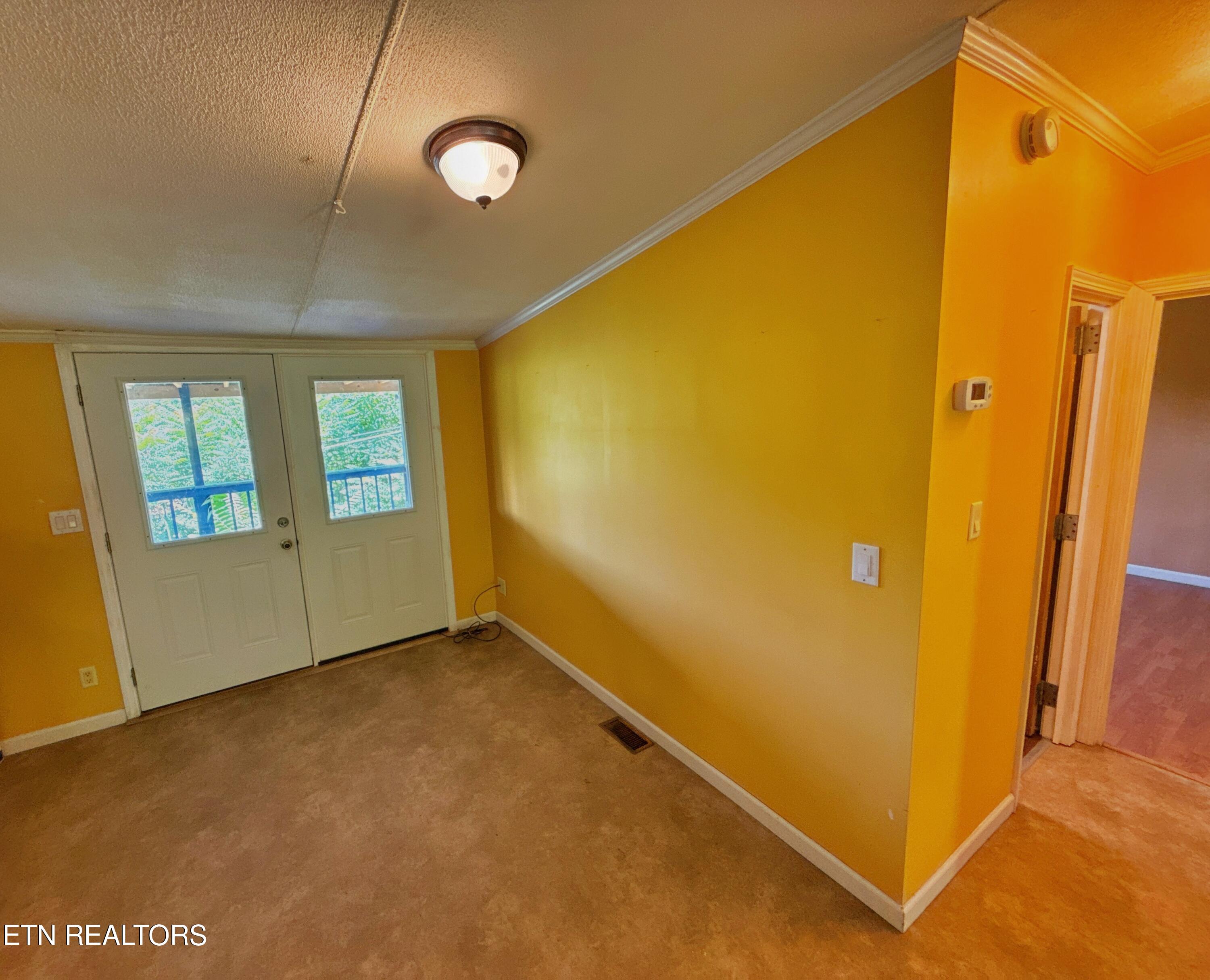 1325 Sharp Lane Caryville TN 37714