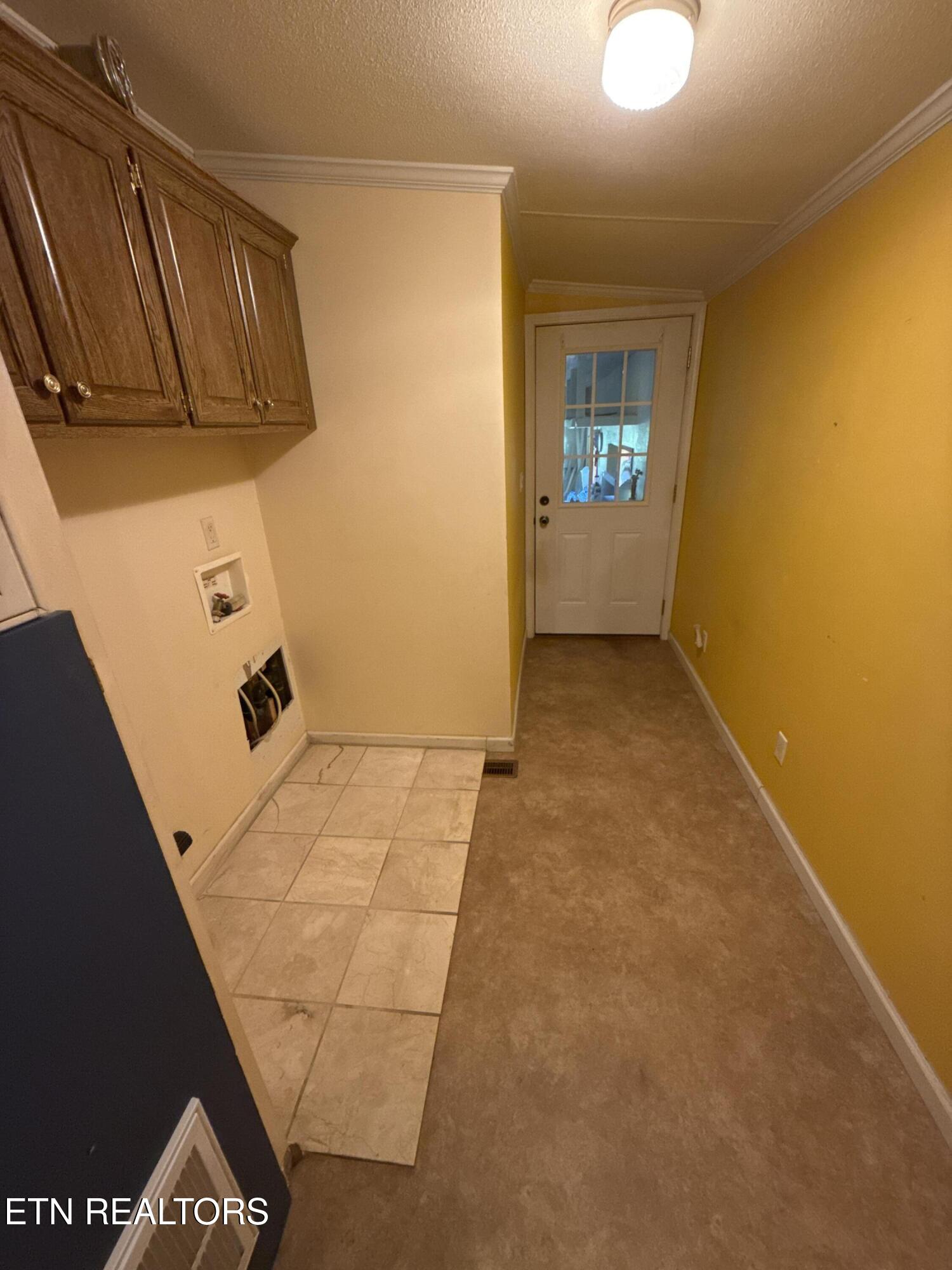 1325 Sharp Lane Caryville TN 37714