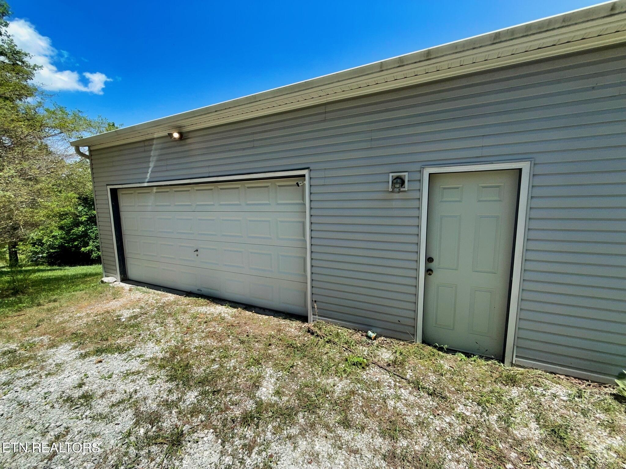1325 Sharp Lane Caryville TN 37714