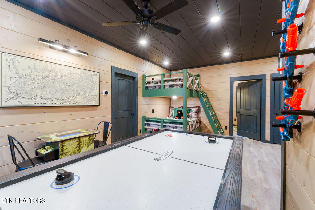625 Summer Valley Way Sevierville TN 37862