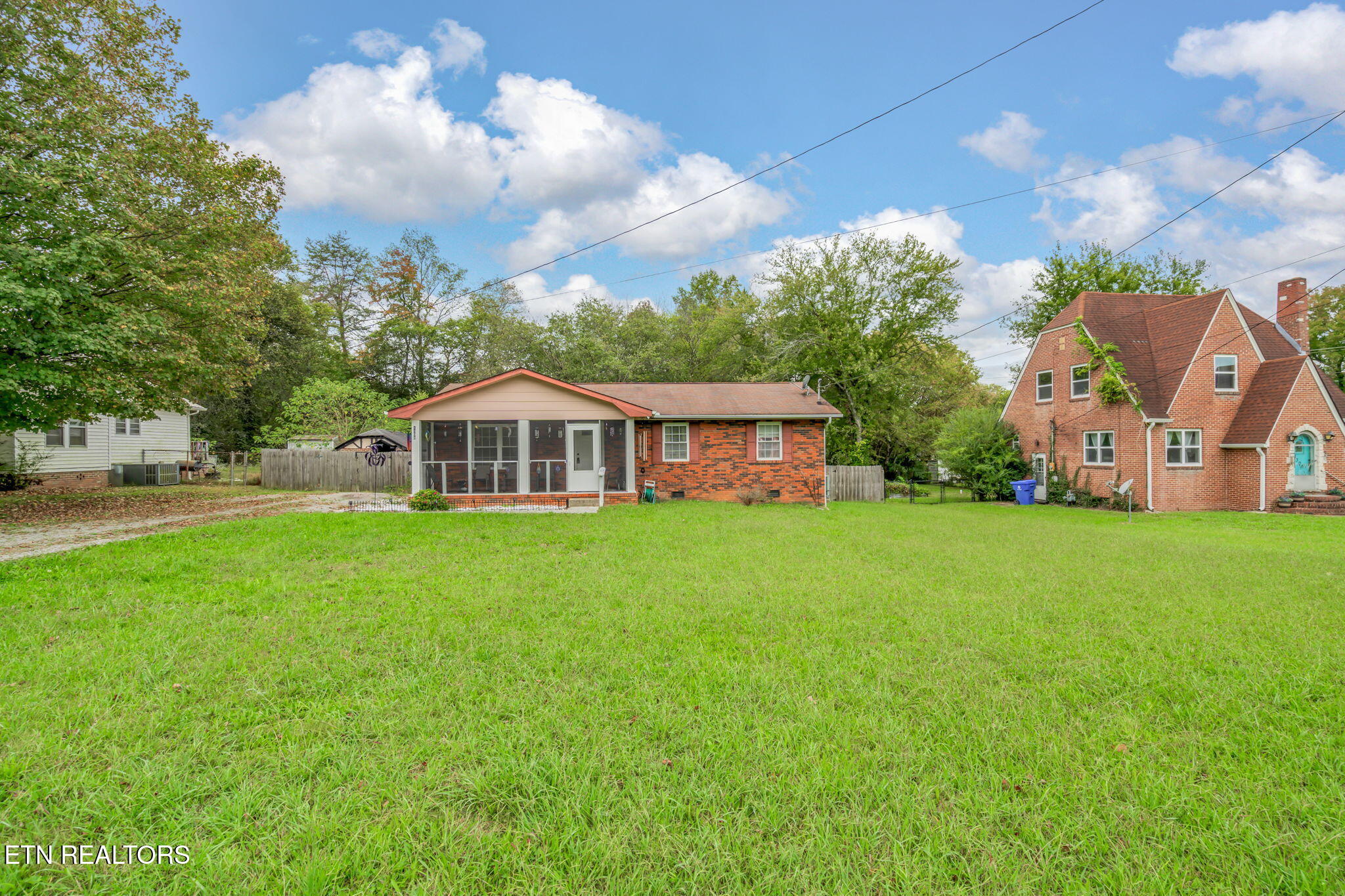 1308 Clinch Avenue Clinton TN 37716