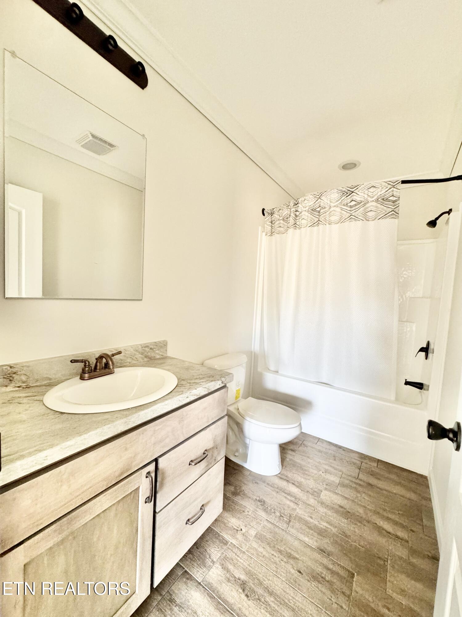 329 Perkey Way New Tazewell TN 37825