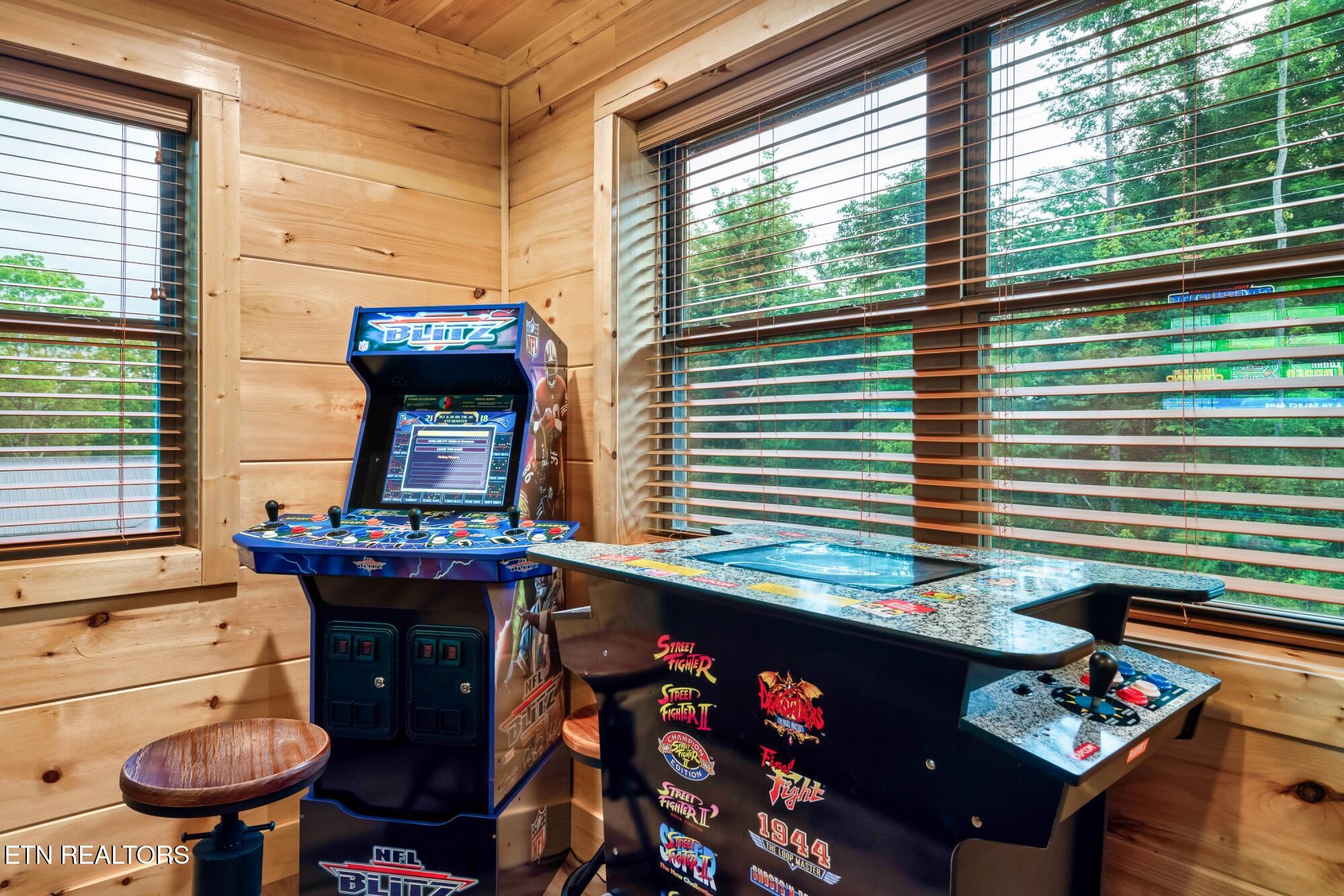 3211 Old Mountain Road Sevierville TN 37876