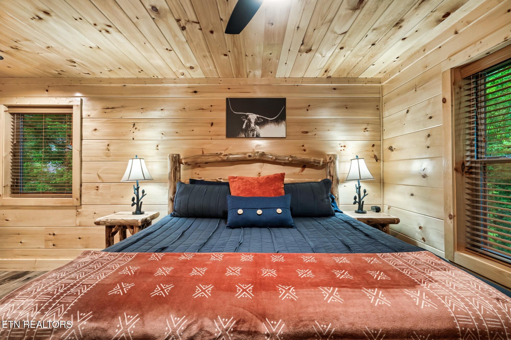 3211 Old Mountain Road Sevierville TN 37876