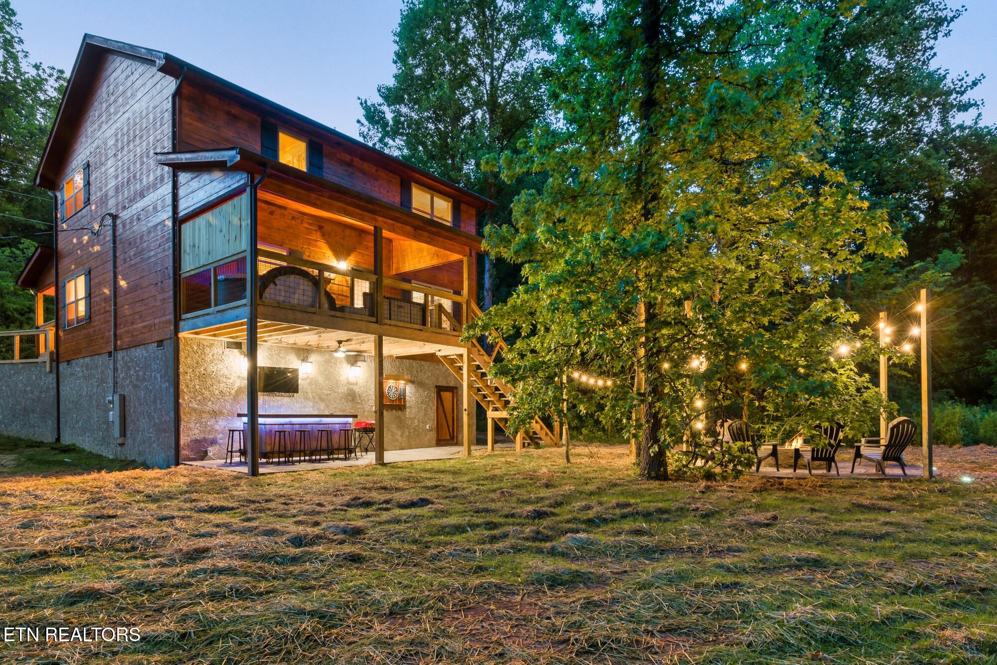 3211 Old Mountain Road Sevierville TN 37876
