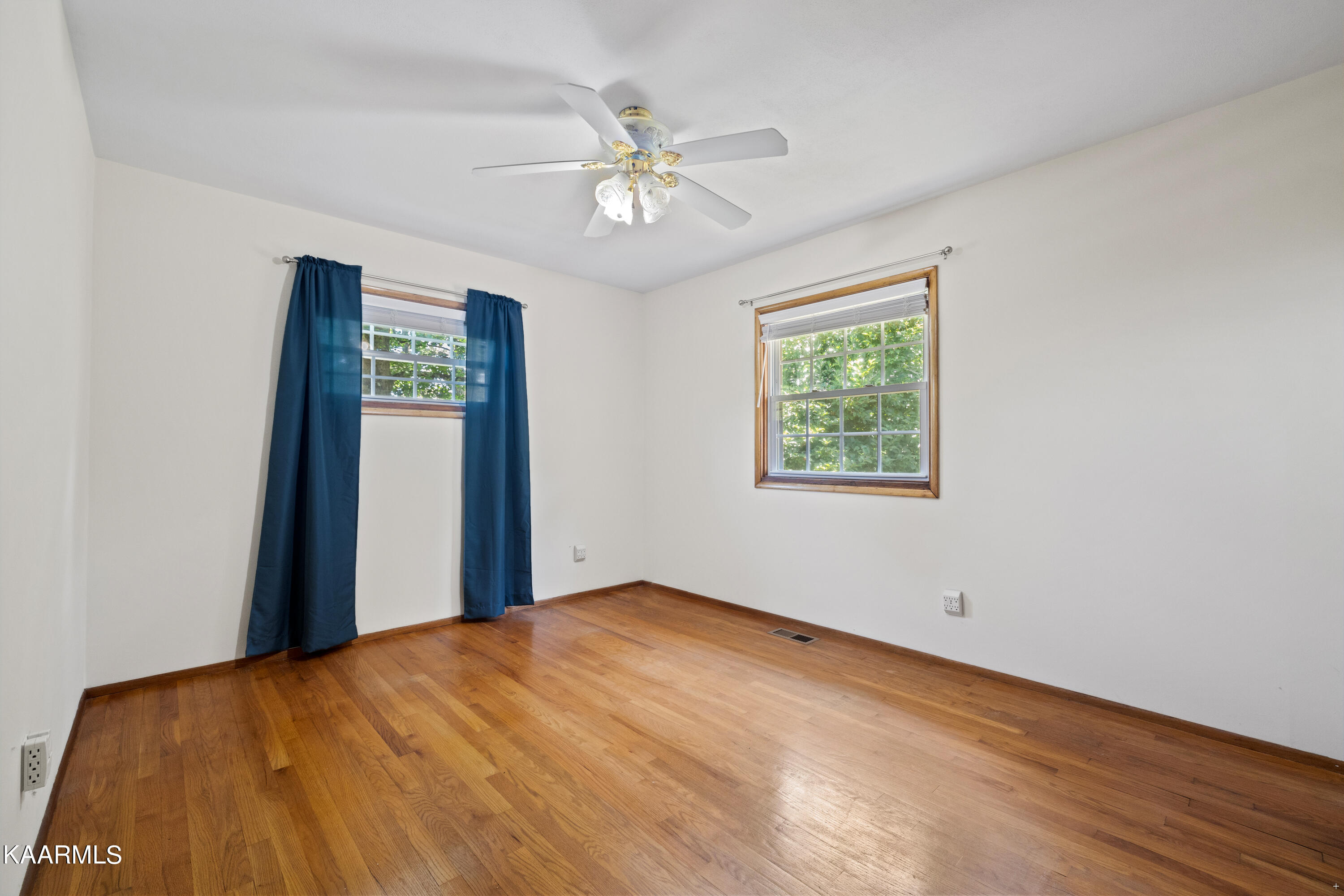 421 Elkmont Road Knoxville TN 37922