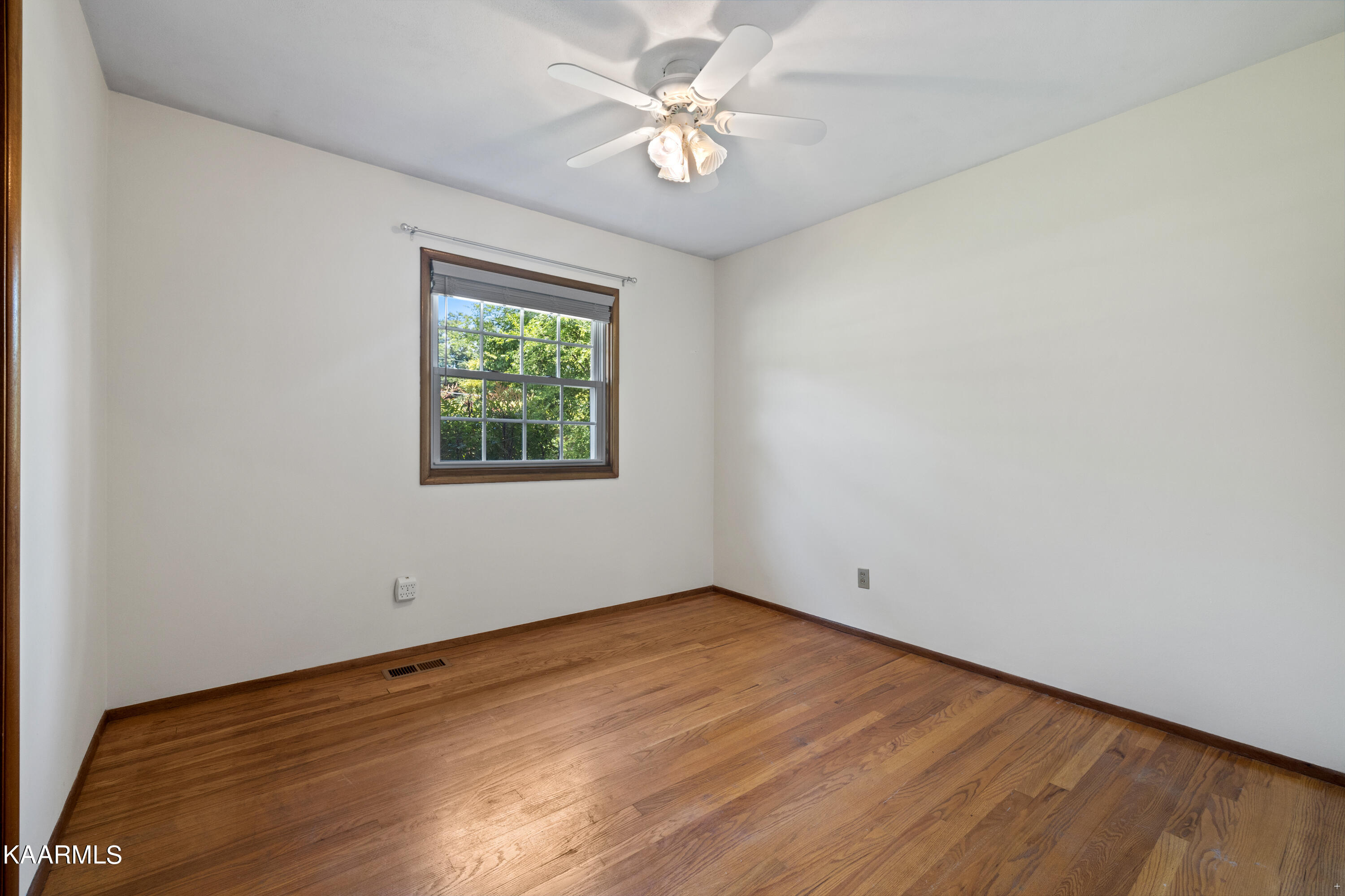 421 Elkmont Road Knoxville TN 37922