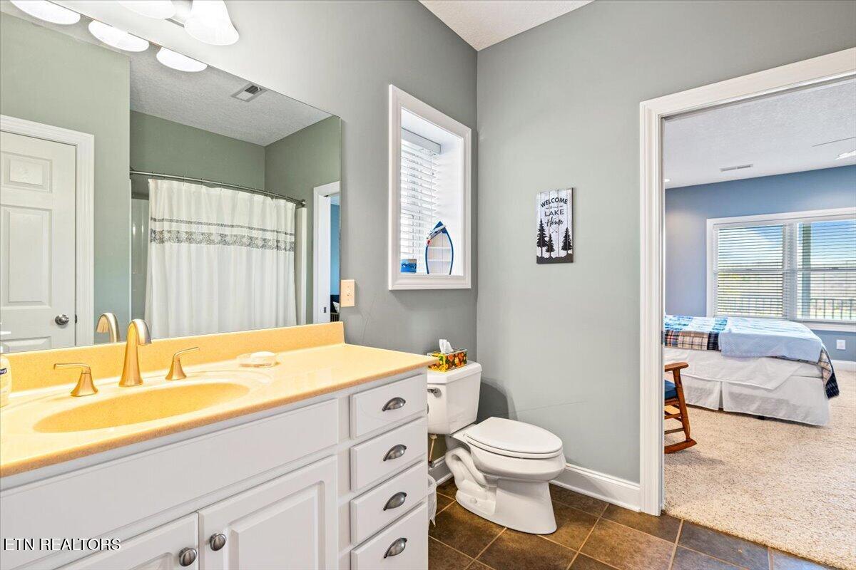 340 Deer Meadow Circle Lafollette TN 37766