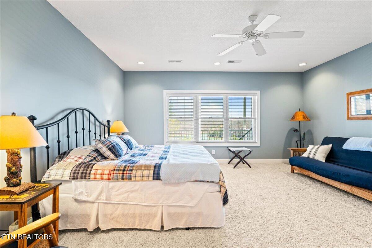 340 Deer Meadow Circle Lafollette TN 37766