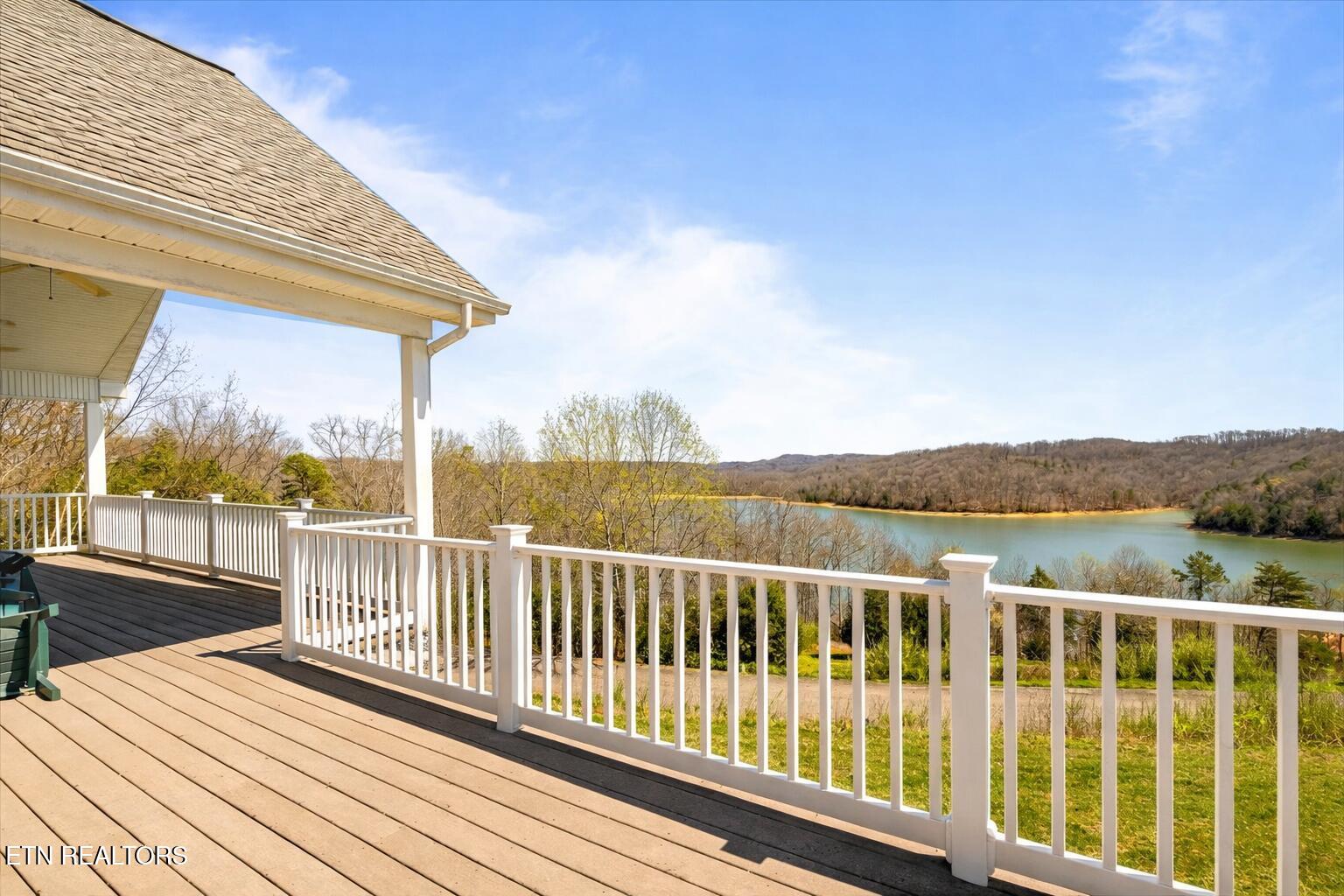 340 Deer Meadow Circle Lafollette TN 37766