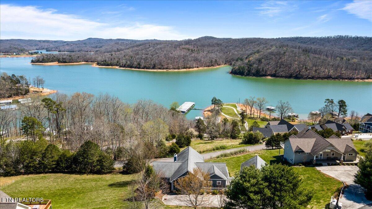 340 Deer Meadow Circle Lafollette TN 37766