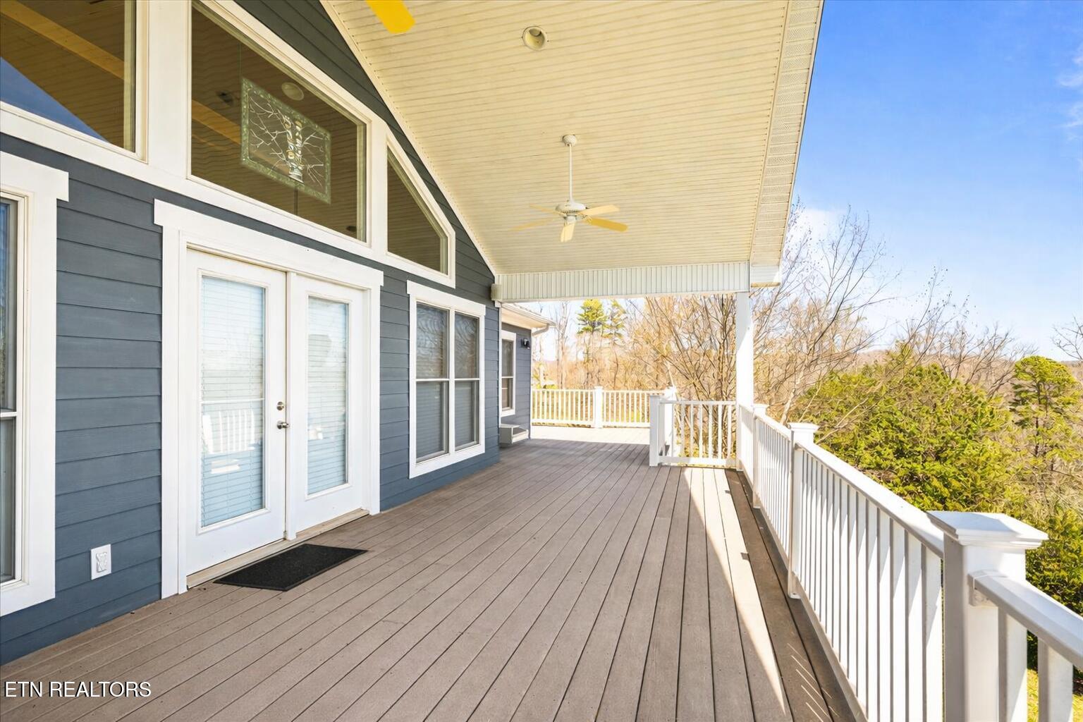 340 Deer Meadow Circle Lafollette TN 37766