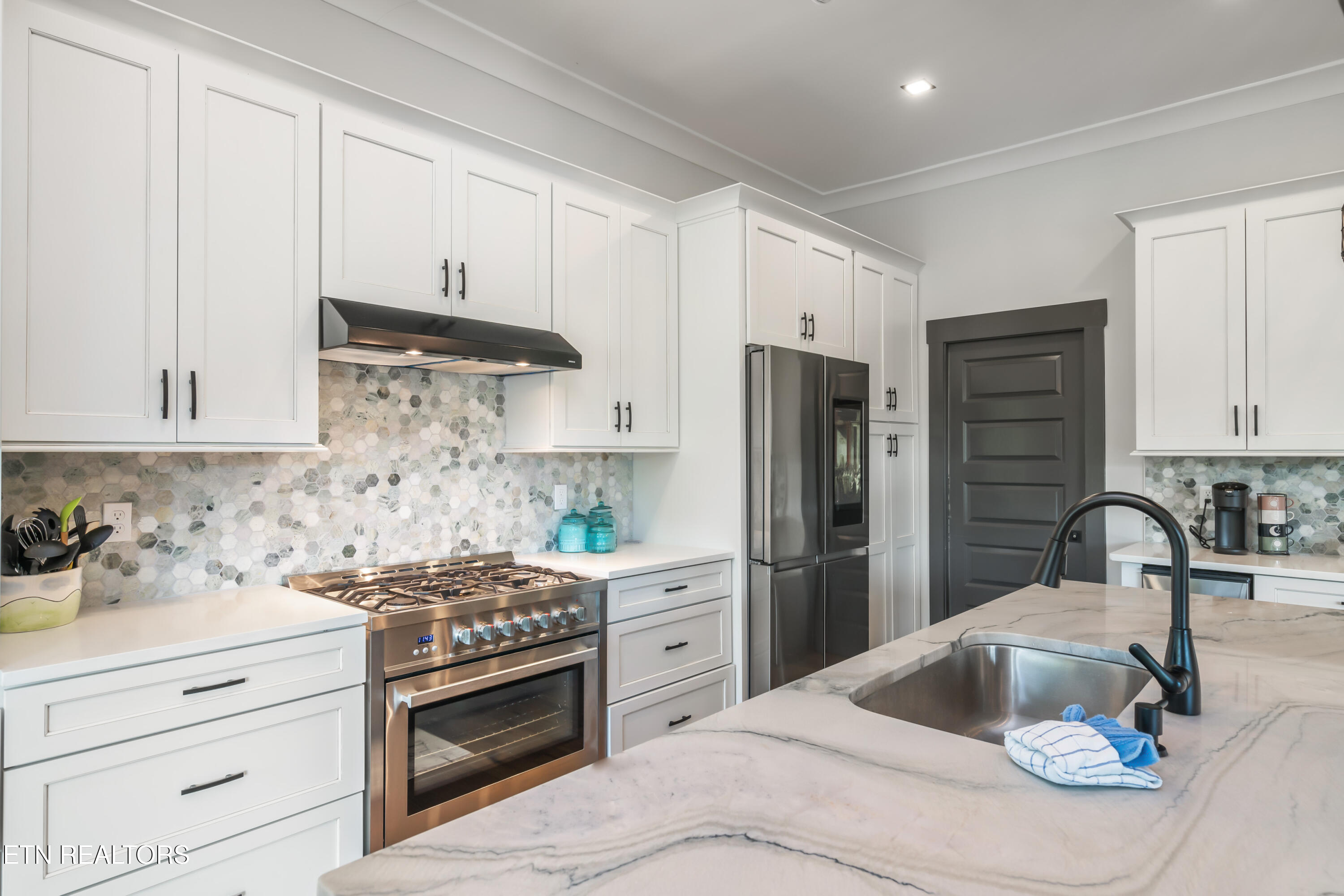 3594 Lakeland Drive Lenoir City TN 37772