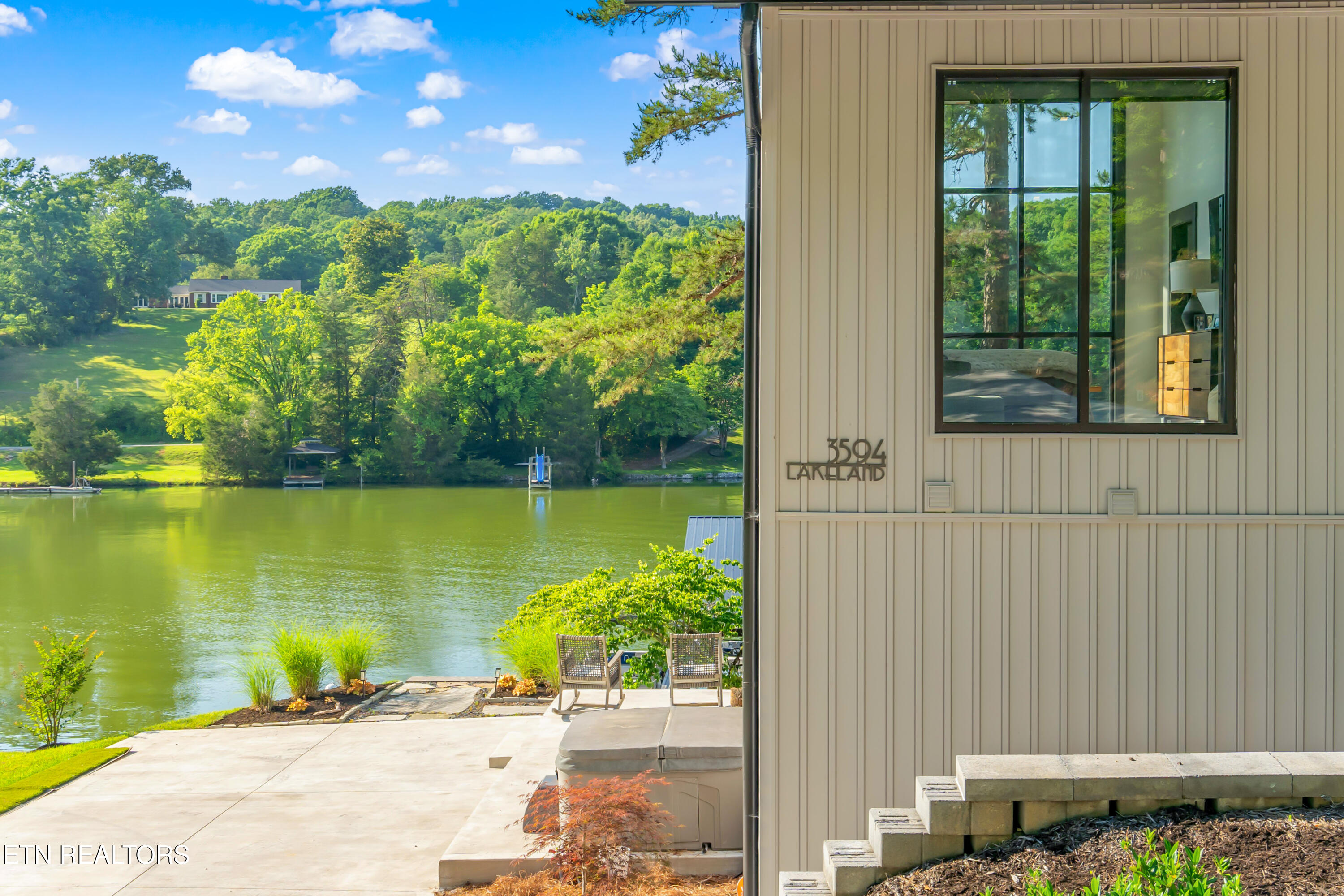 3594 Lakeland Drive Lenoir City TN 37772