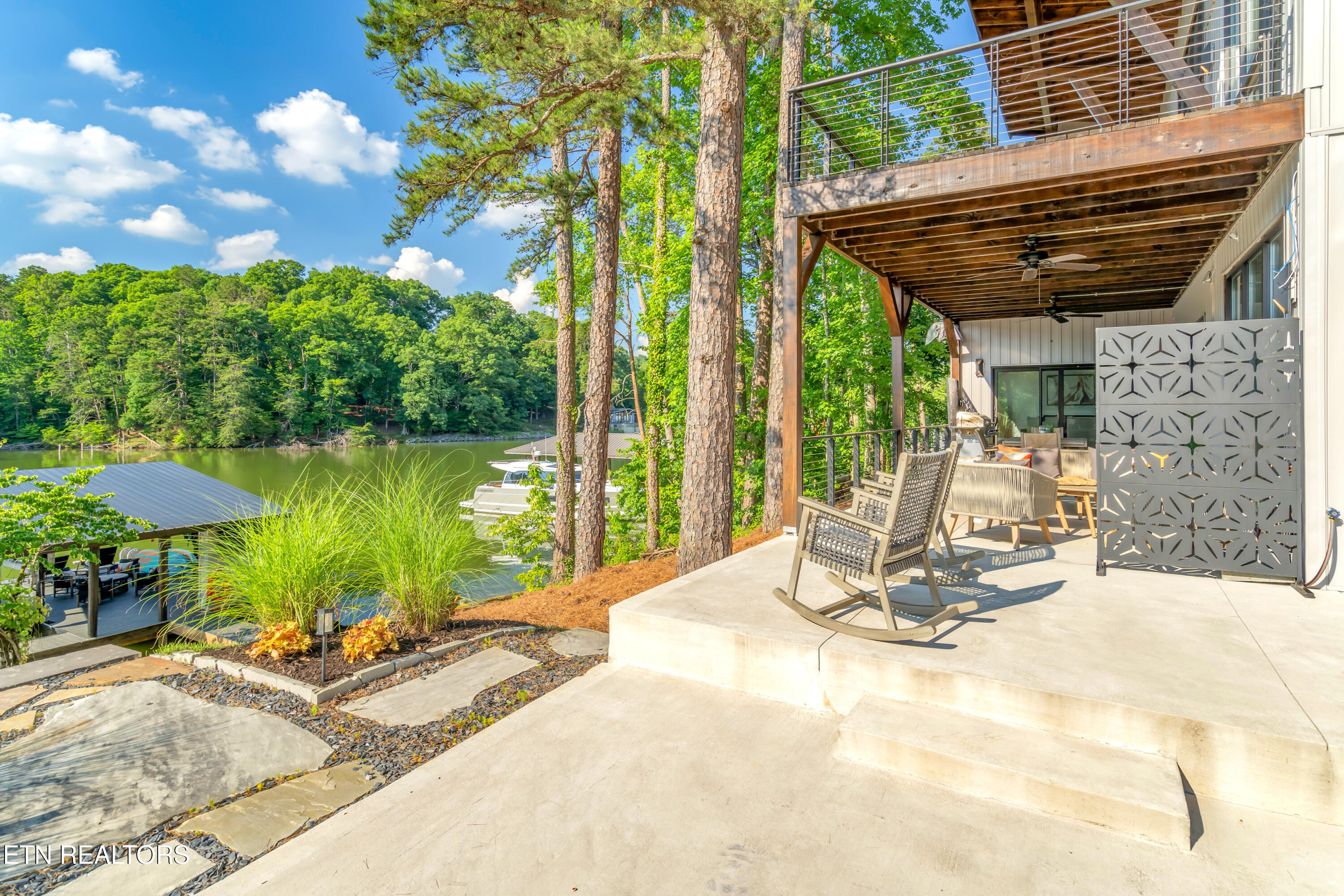 3594 Lakeland Drive Lenoir City TN 37772