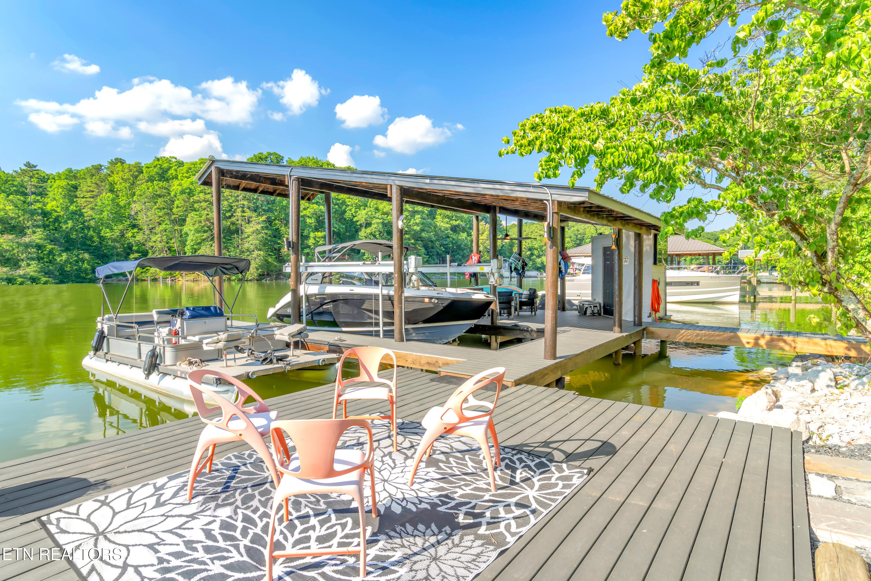 3594 Lakeland Drive Lenoir City TN 37772