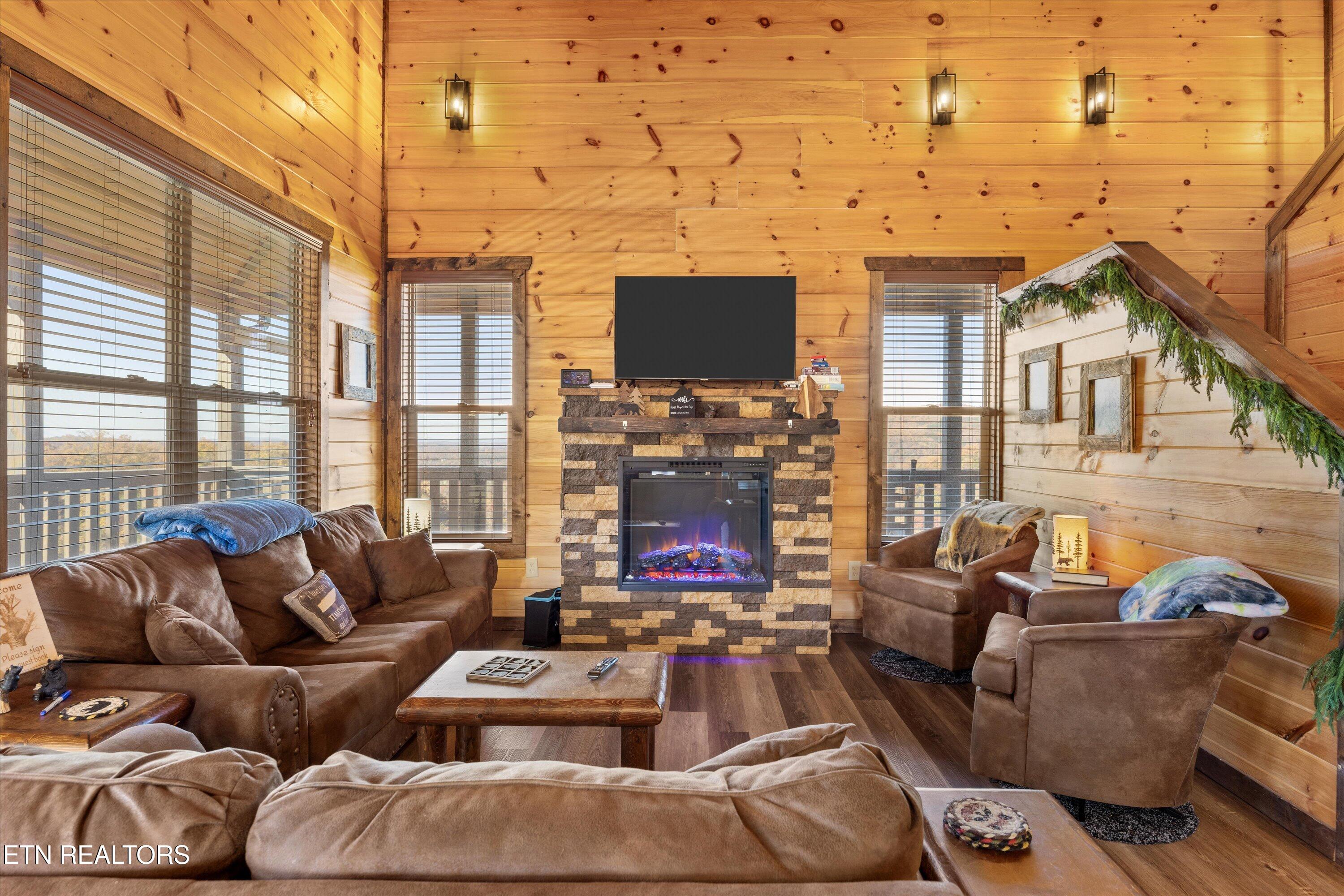 3165 Bear Mountain Lane Sevierville TN 37876