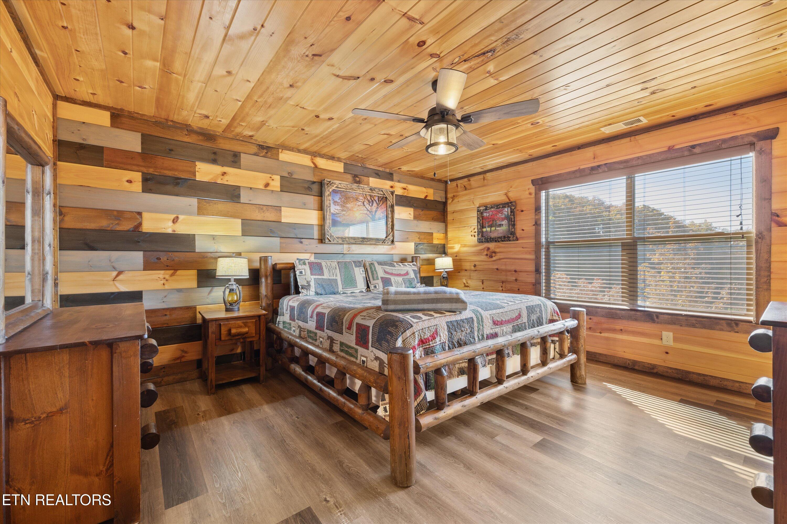 3165 Bear Mountain Lane Sevierville TN 37876