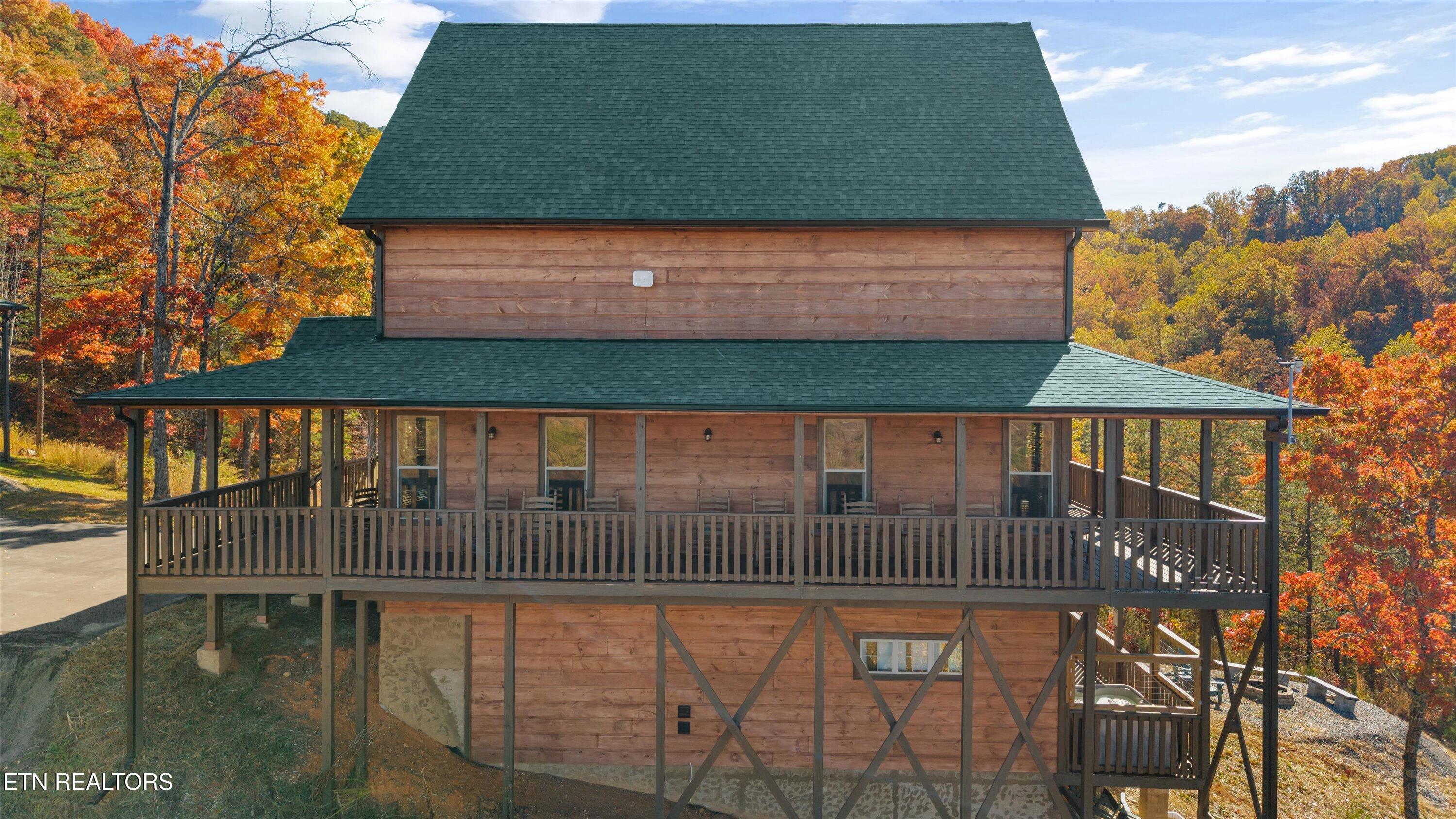 3165 Bear Mountain Lane Sevierville TN 37876