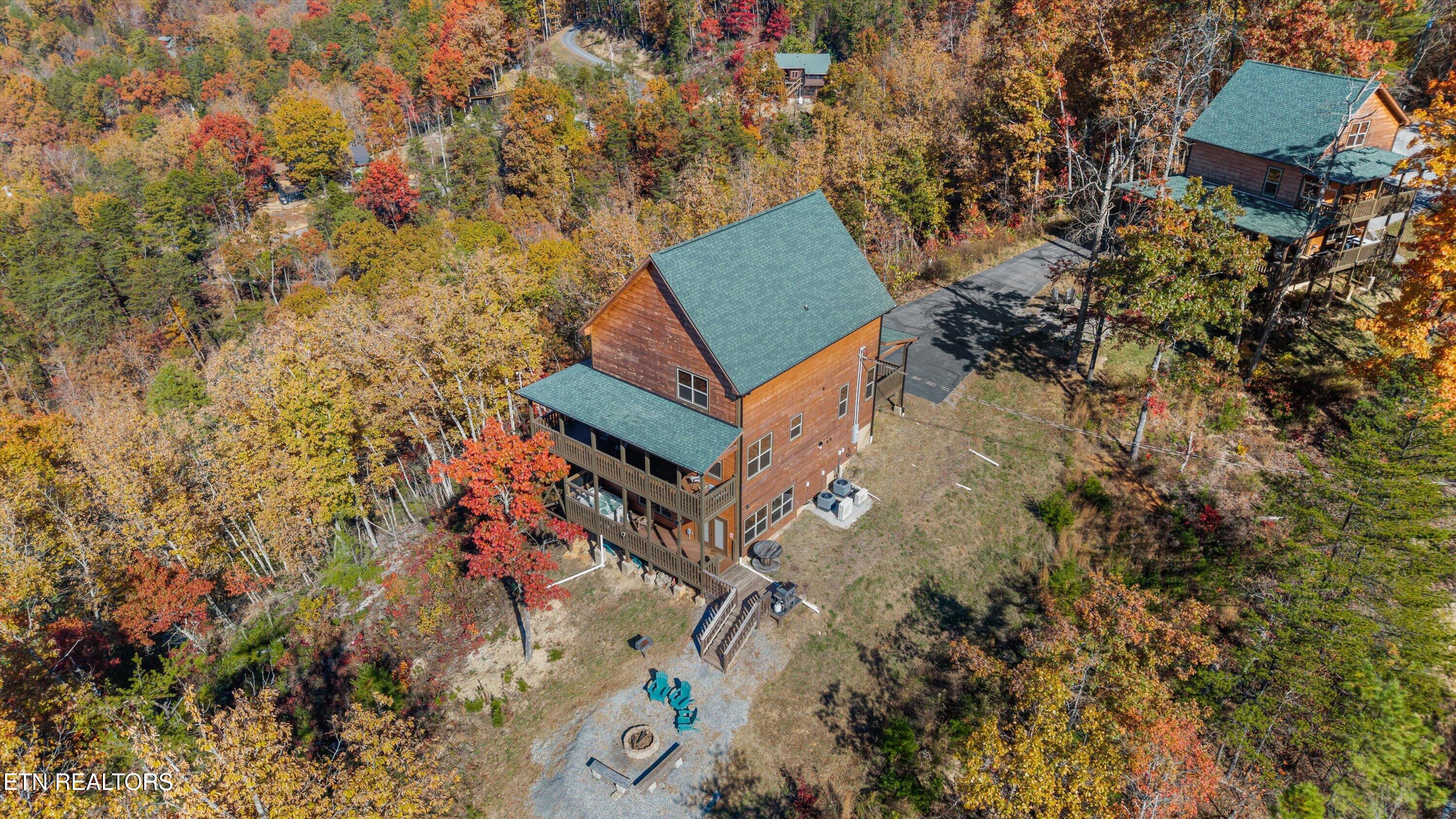 3165 Bear Mountain Lane Sevierville TN 37876