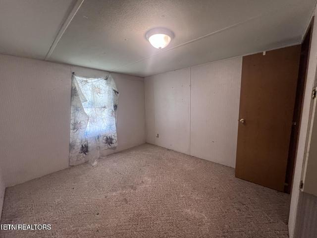 5285 White Oak Road Duff TN 37729