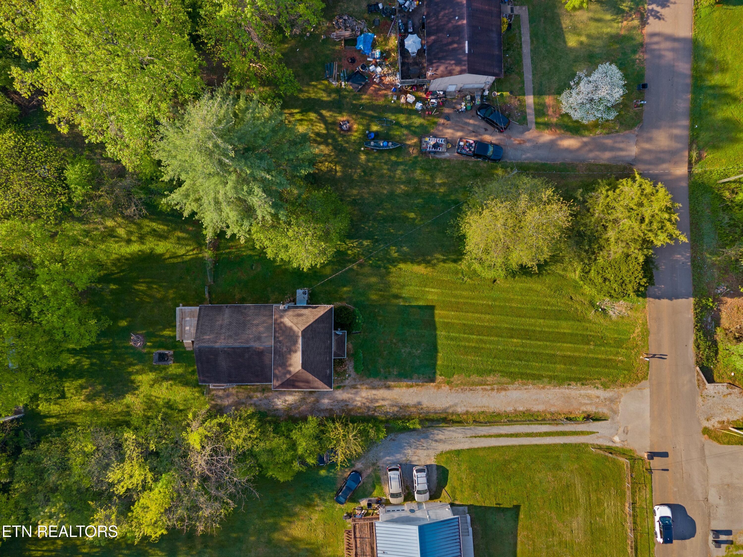 1924 Sunny Lane Knoxville TN 37912