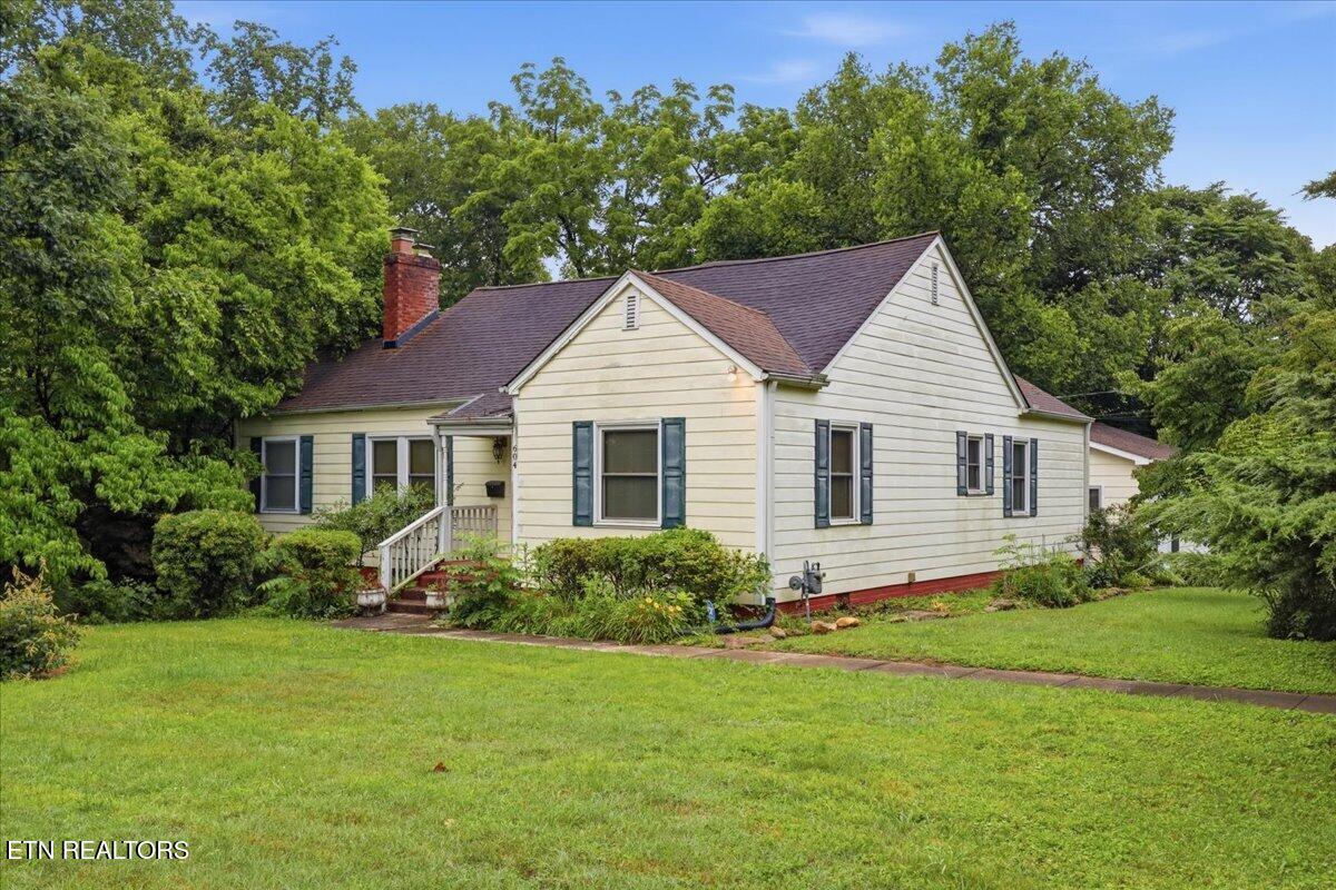 604 Woodlawn Pike Knoxville TN 37920