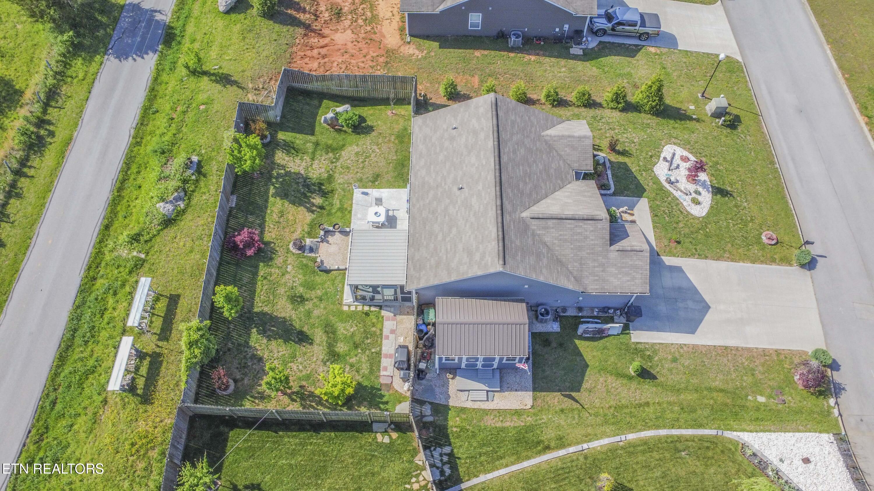140 Hartfield Lane Loudon TN 37774