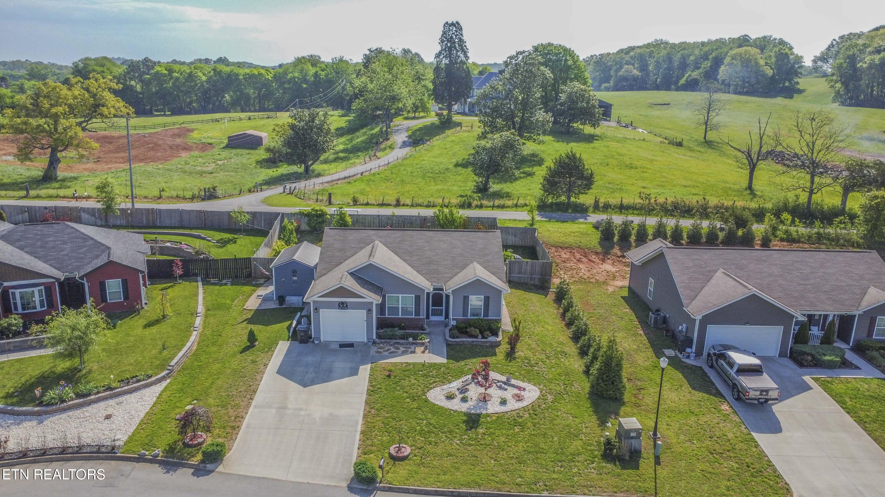 140 Hartfield Lane Loudon TN 37774