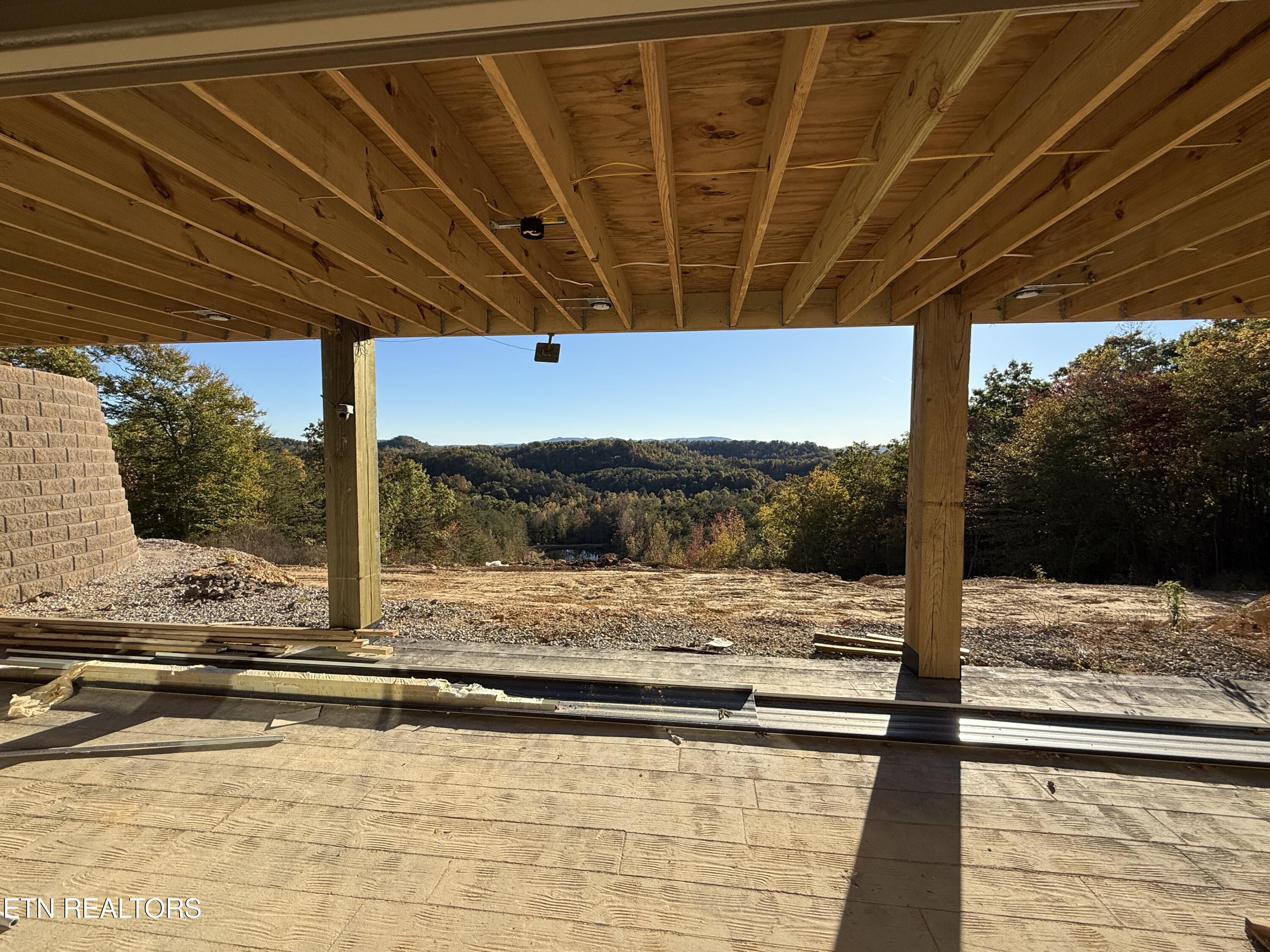 1057 Big Four Road Lafollette TN 37766