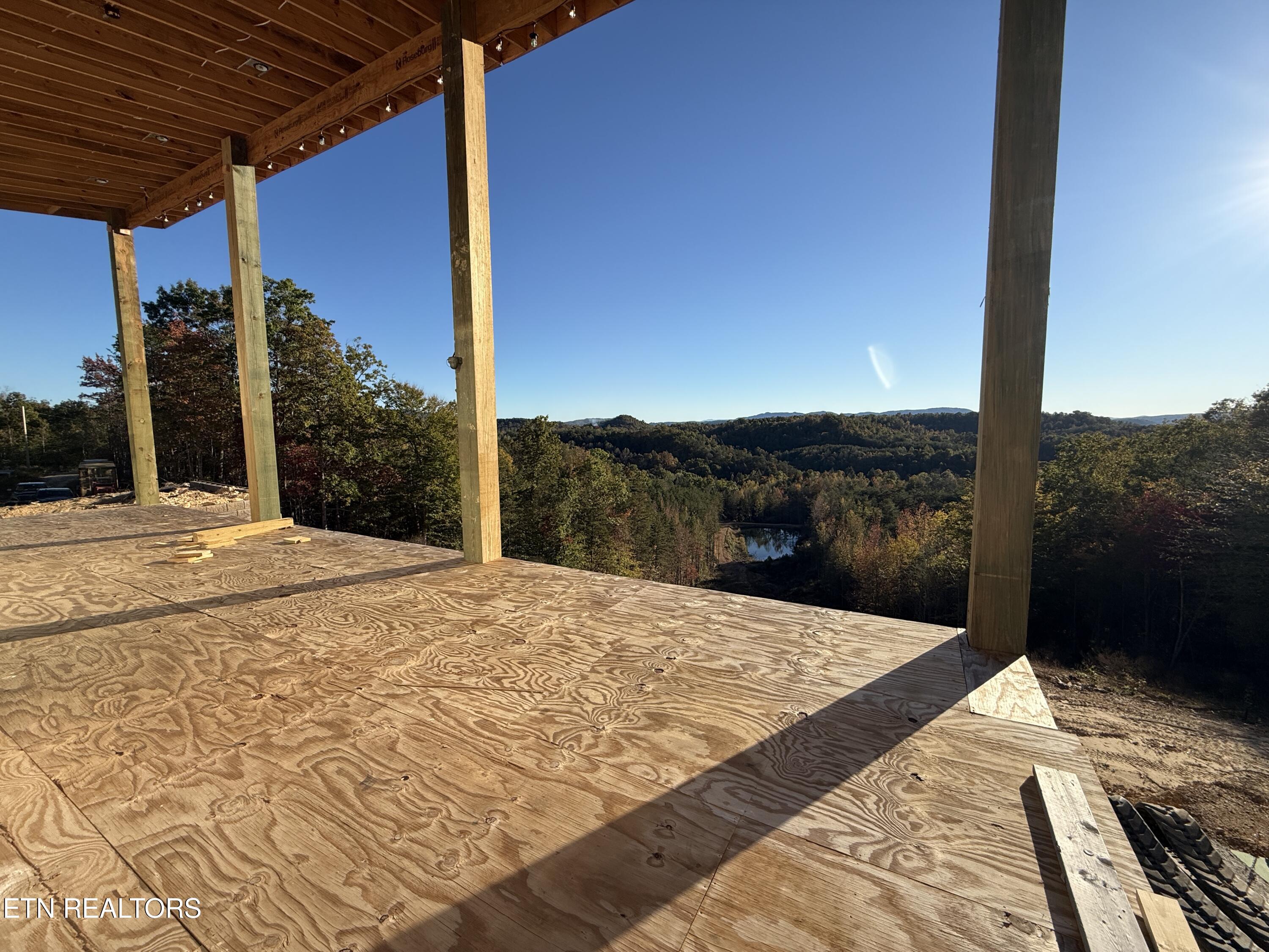 1057 Big Four Road Lafollette TN 37766