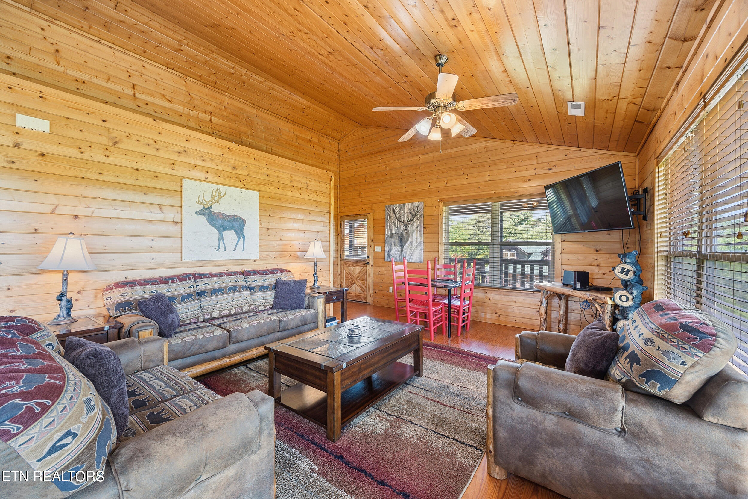 339 Oak Lake Drive Sevierville TN 37876