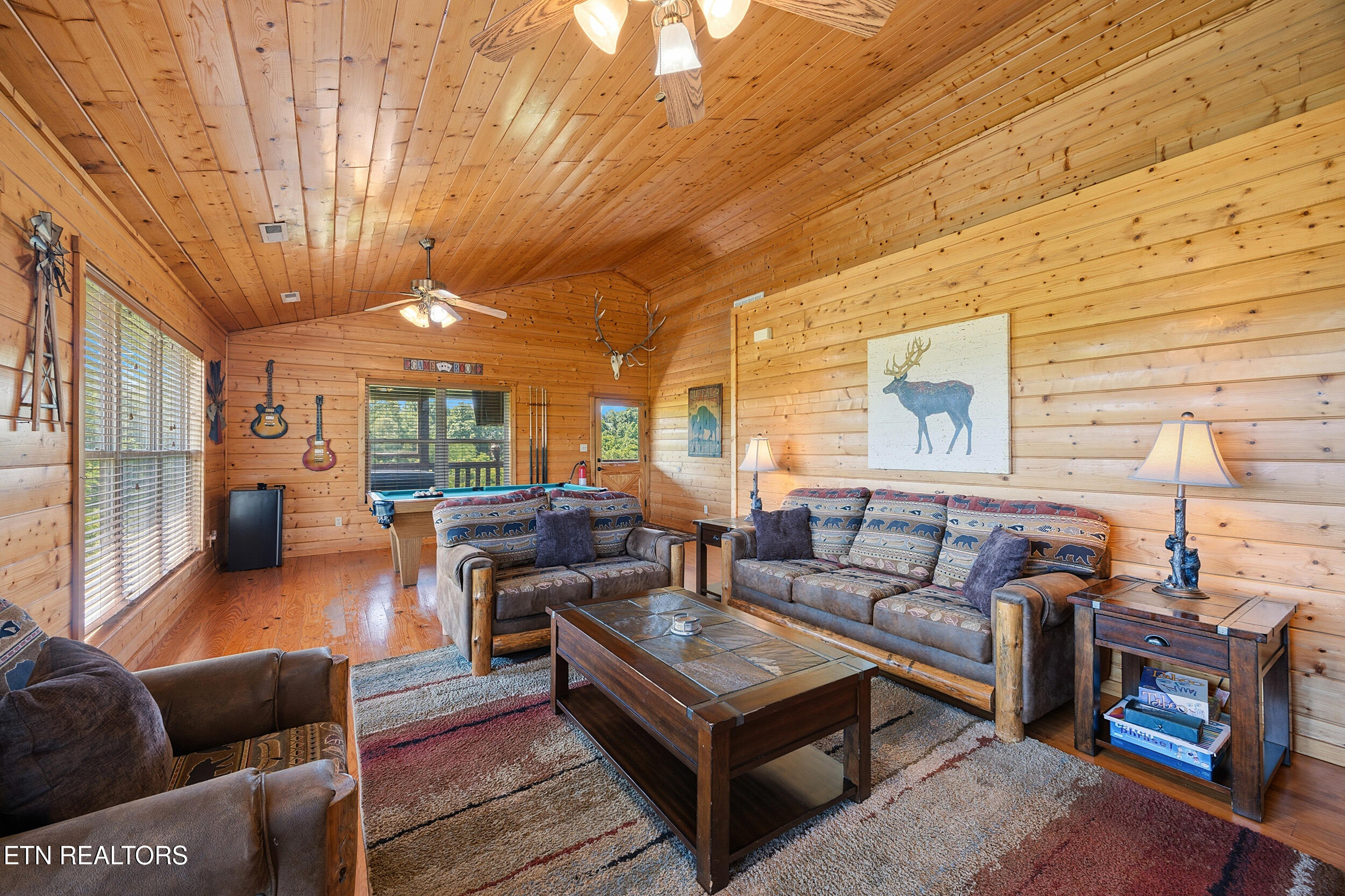 339 Oak Lake Drive Sevierville TN 37876