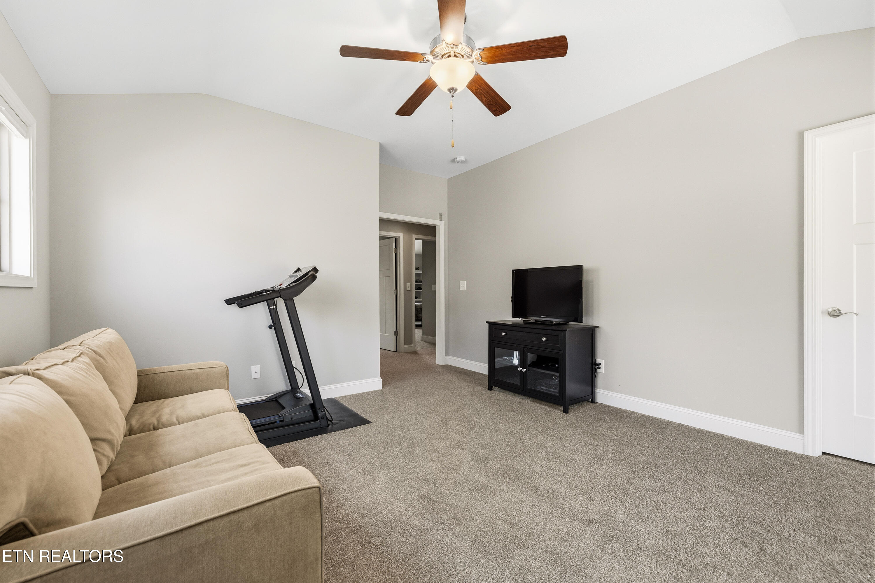 12502 Pine Thicket Lane Knoxville TN 37922