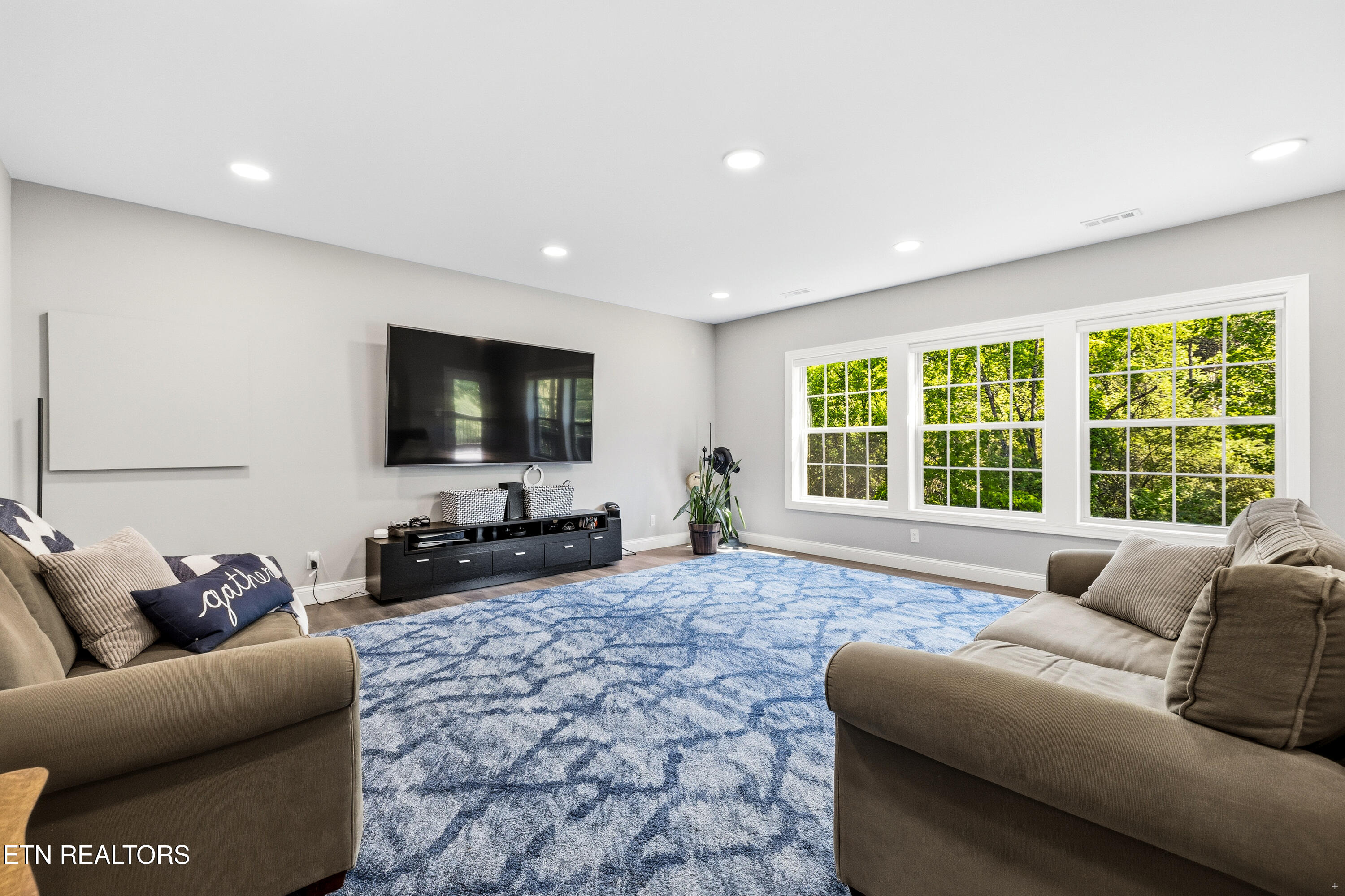 12502 Pine Thicket Lane Knoxville TN 37922