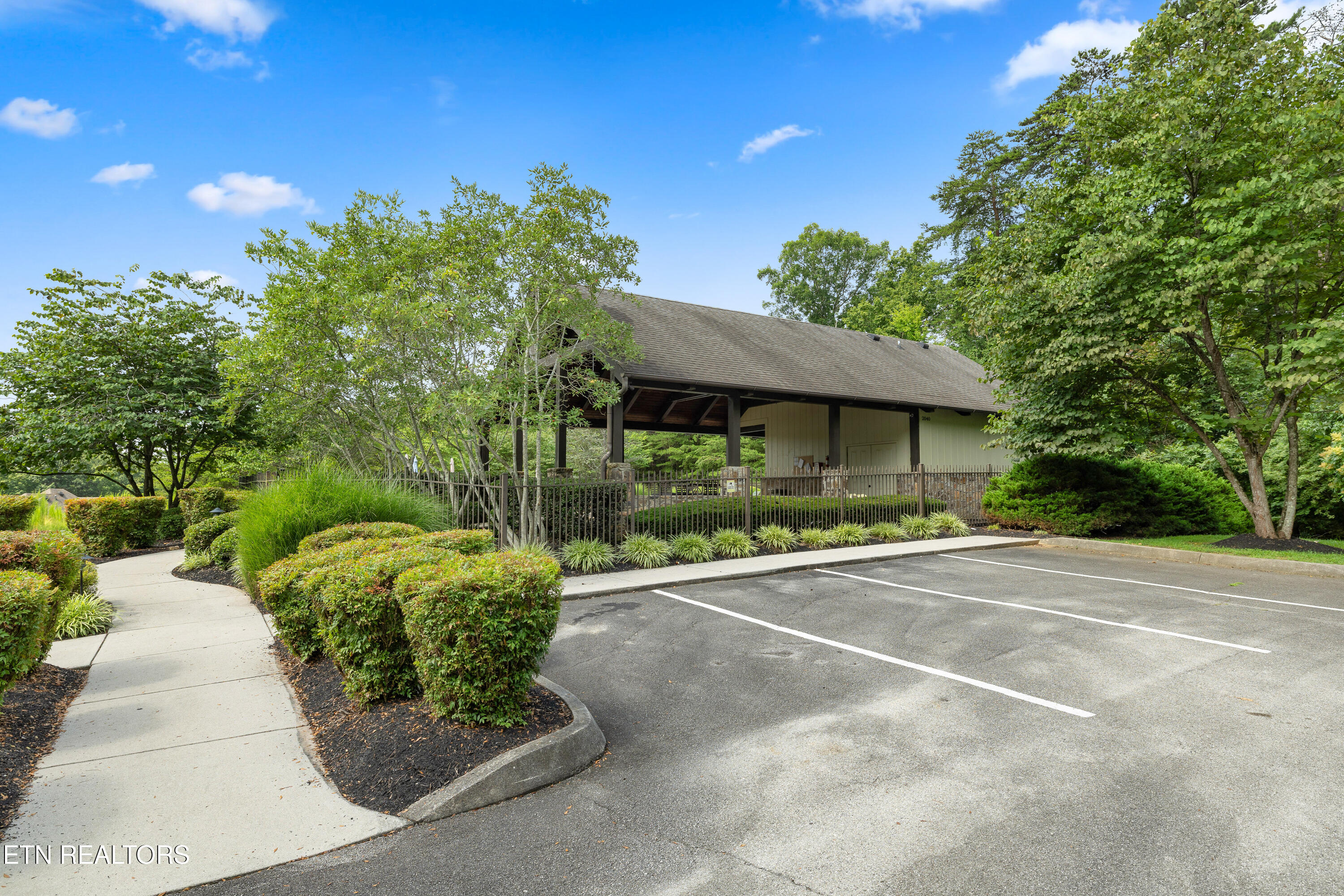12502 Pine Thicket Lane Knoxville TN 37922
