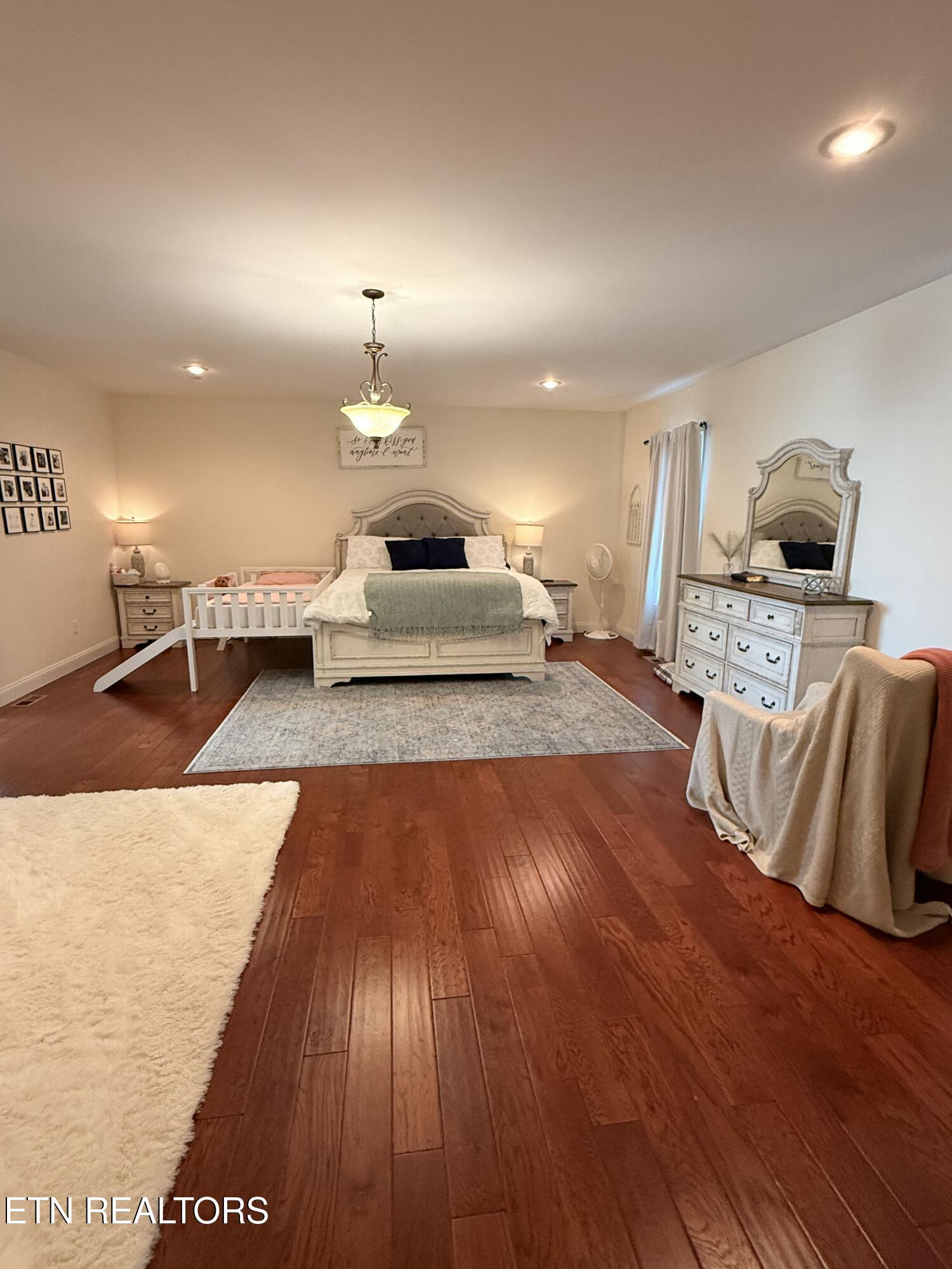 104 Dove Lane Speedwell TN 37870