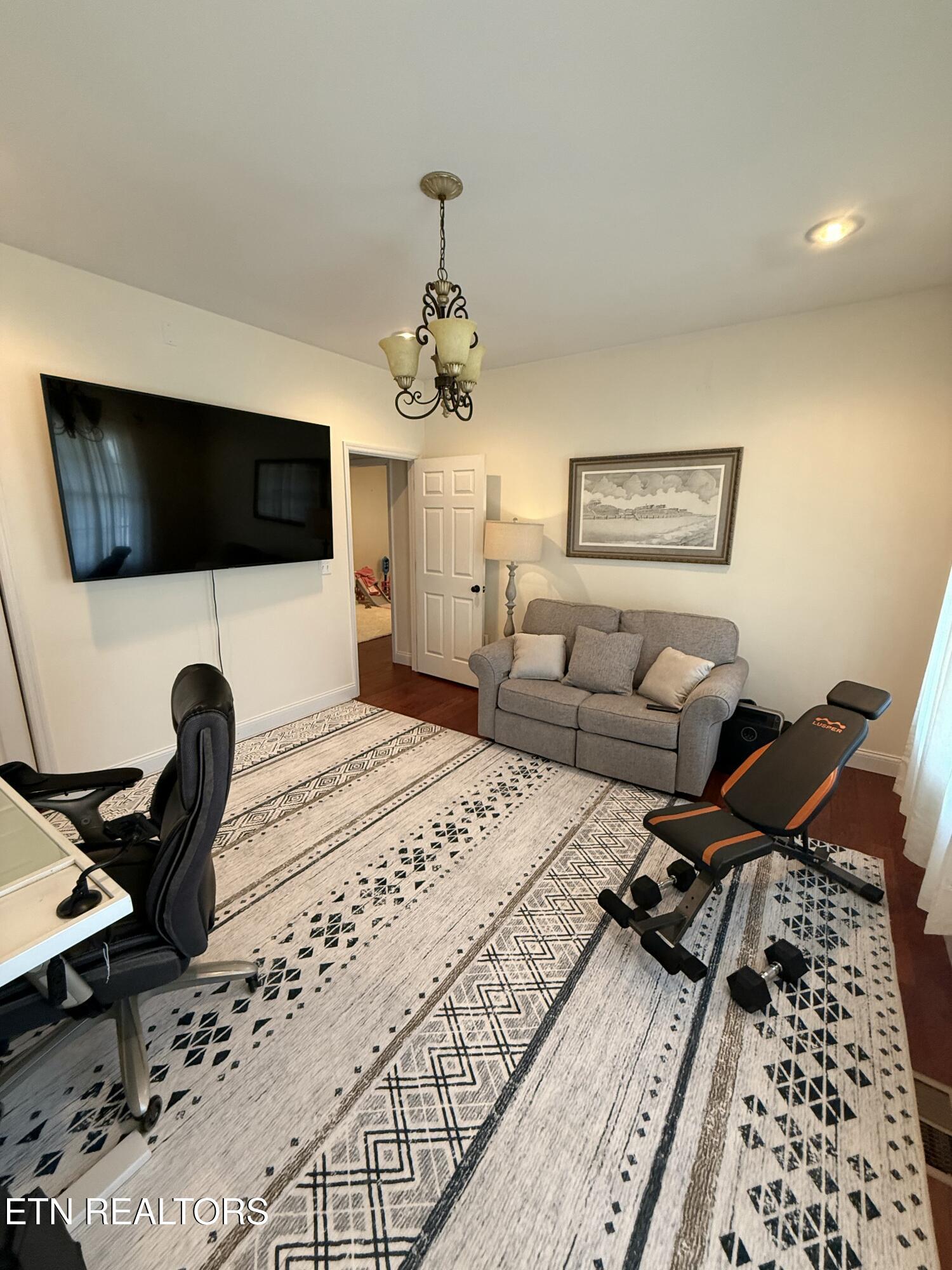 104 Dove Lane Speedwell TN 37870