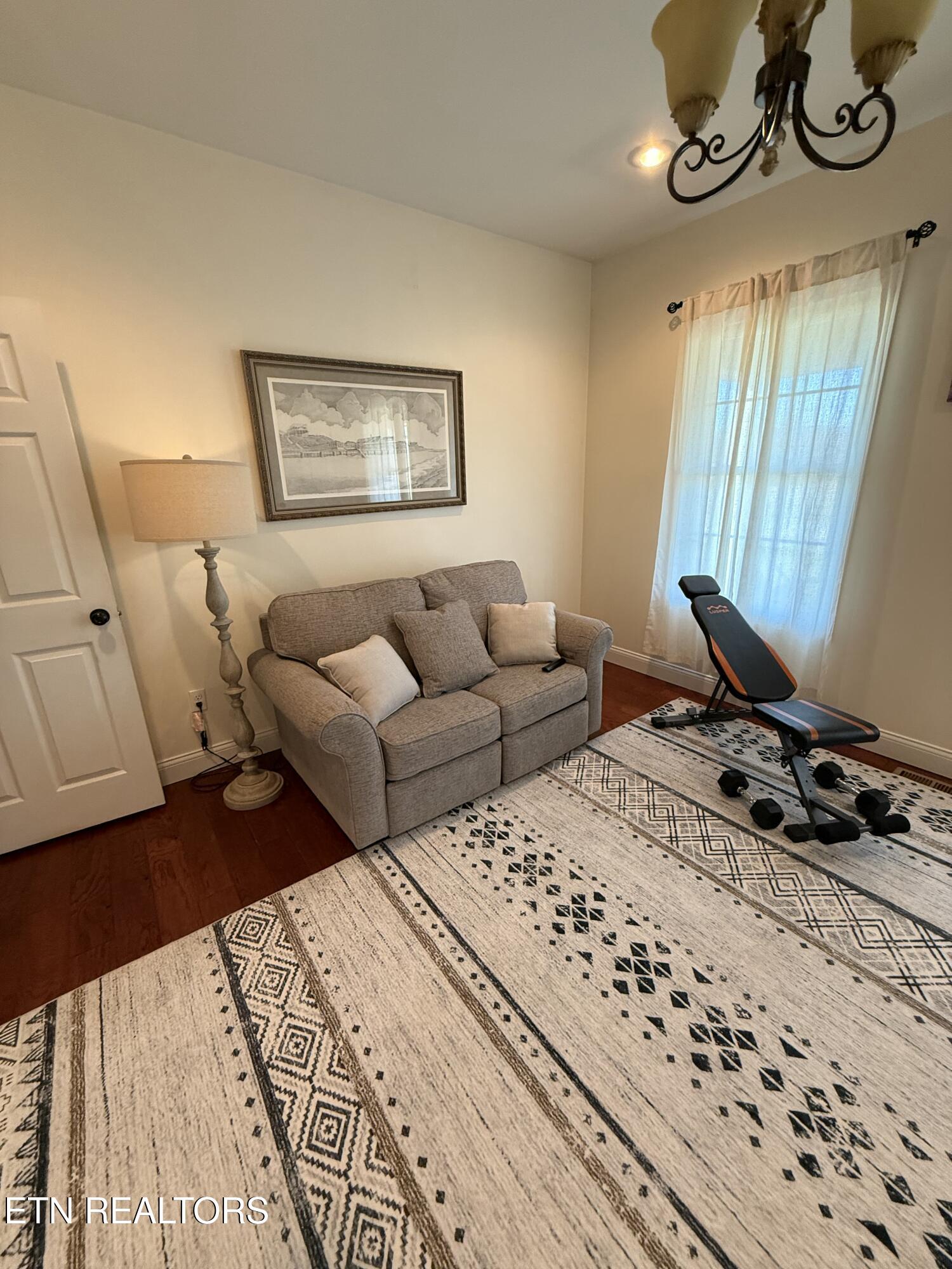 104 Dove Lane Speedwell TN 37870