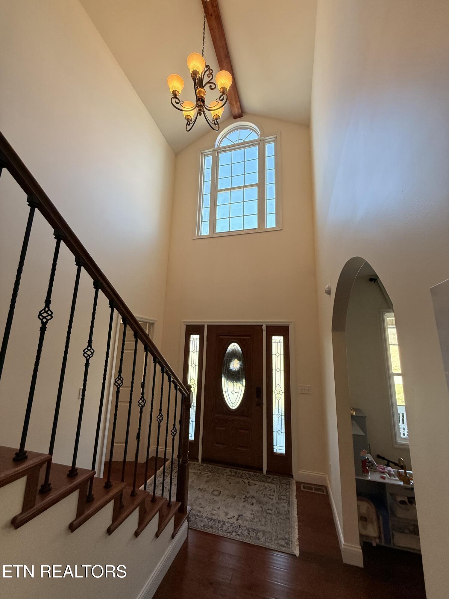 104 Dove Lane Speedwell TN 37870