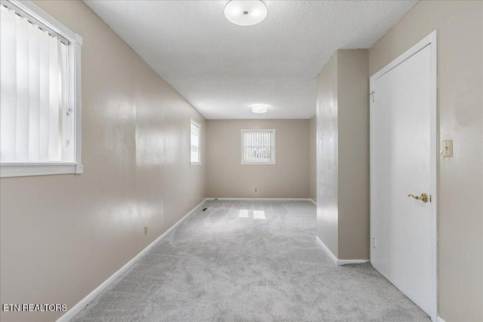 610 Hudson Street Athens TN 37303
