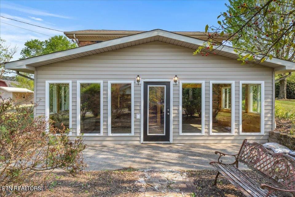 610 Hudson Street Athens TN 37303