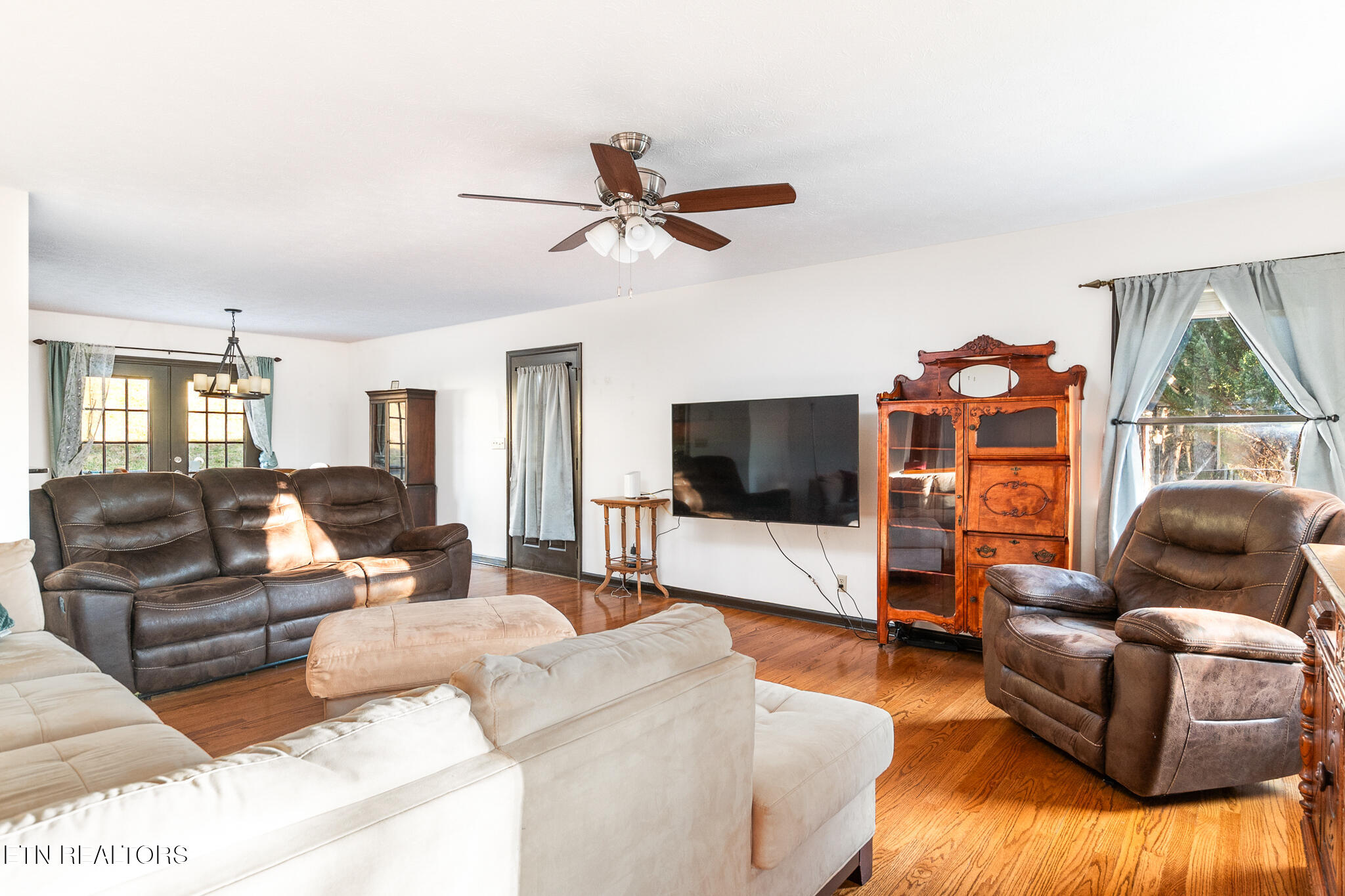 227 Lone Ridge Lane Clinton TN 37716