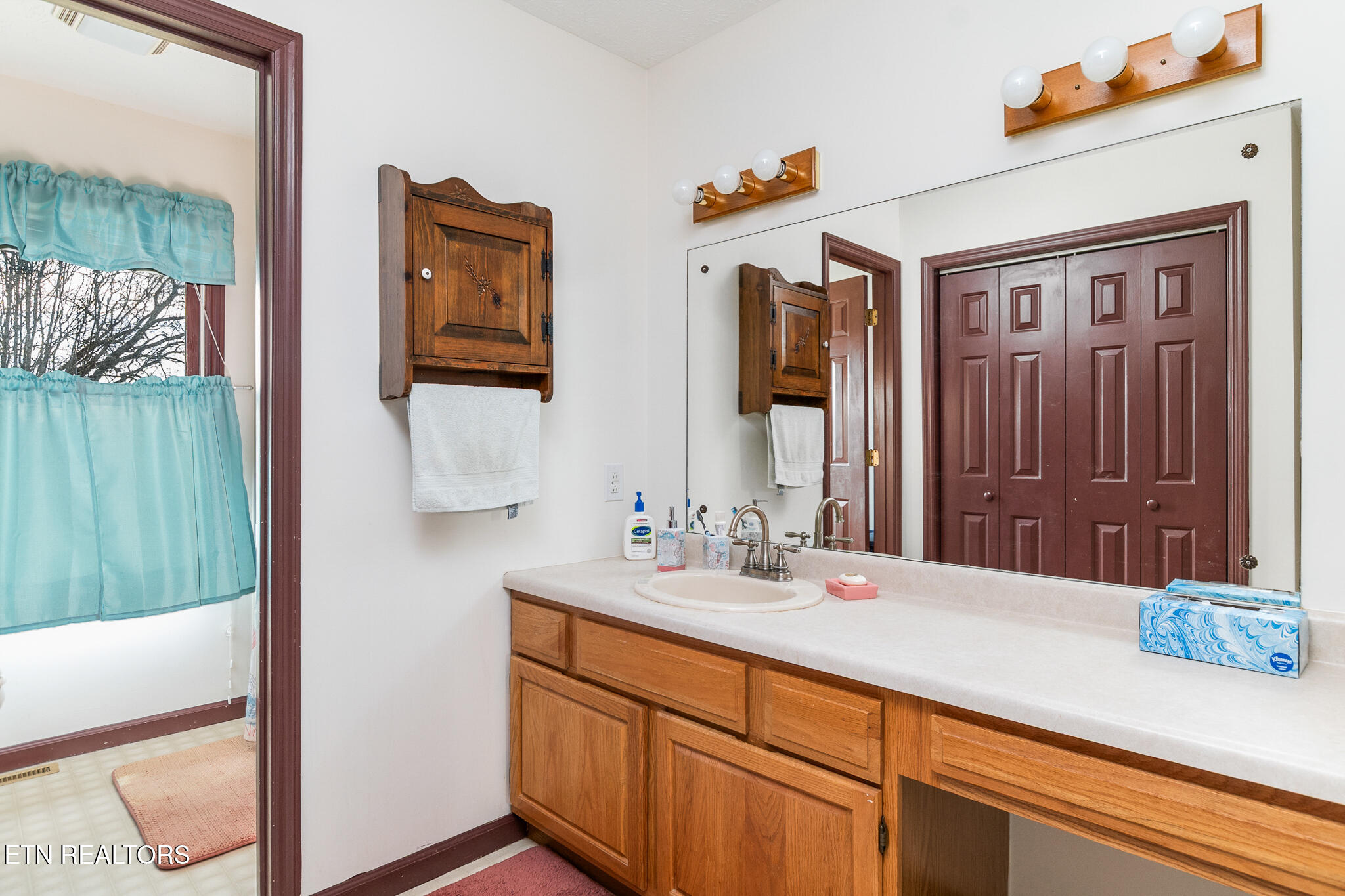 227 Lone Ridge Lane Clinton TN 37716
