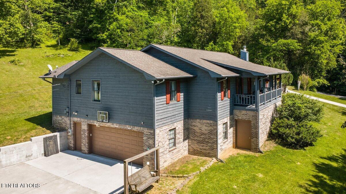 227 Lone Ridge Lane Clinton TN 37716