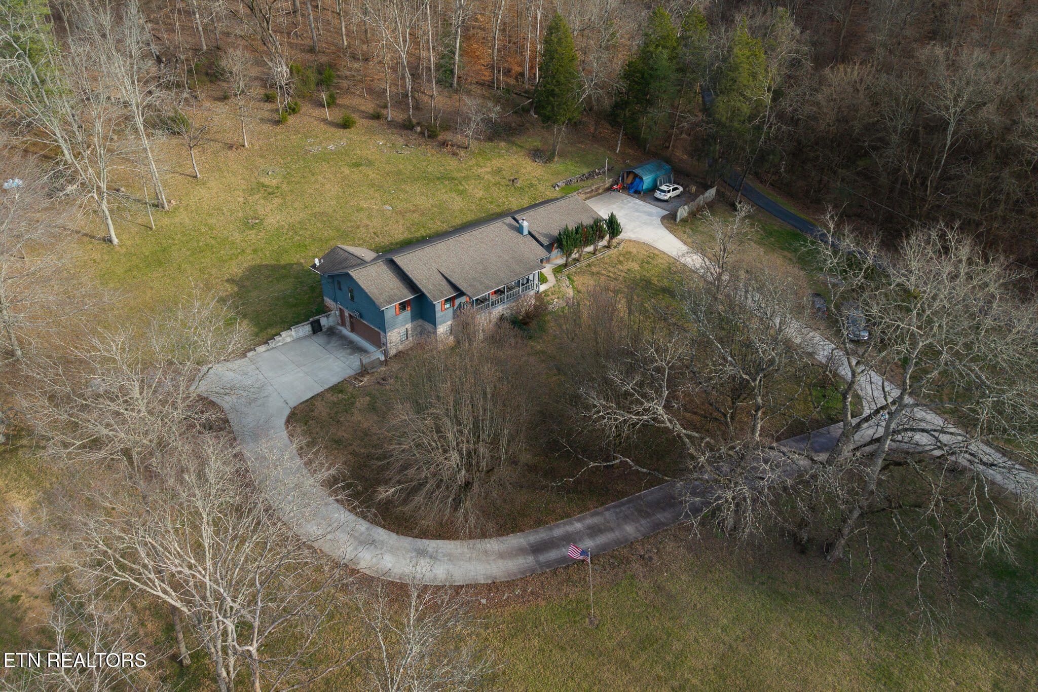 227 Lone Ridge Lane Clinton TN 37716
